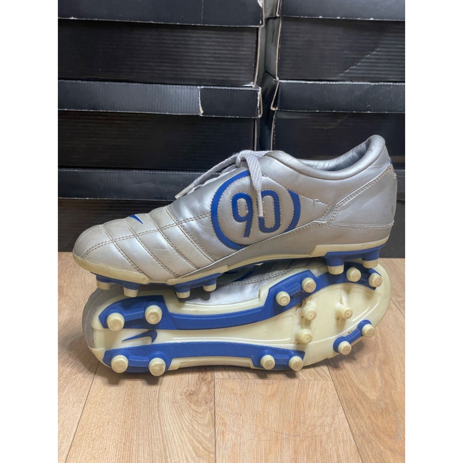 Nike vintage Nike Total 90 III Soccer Cleats 2005 football boots Size US 8 / EU 41 - 2 Thumbnail