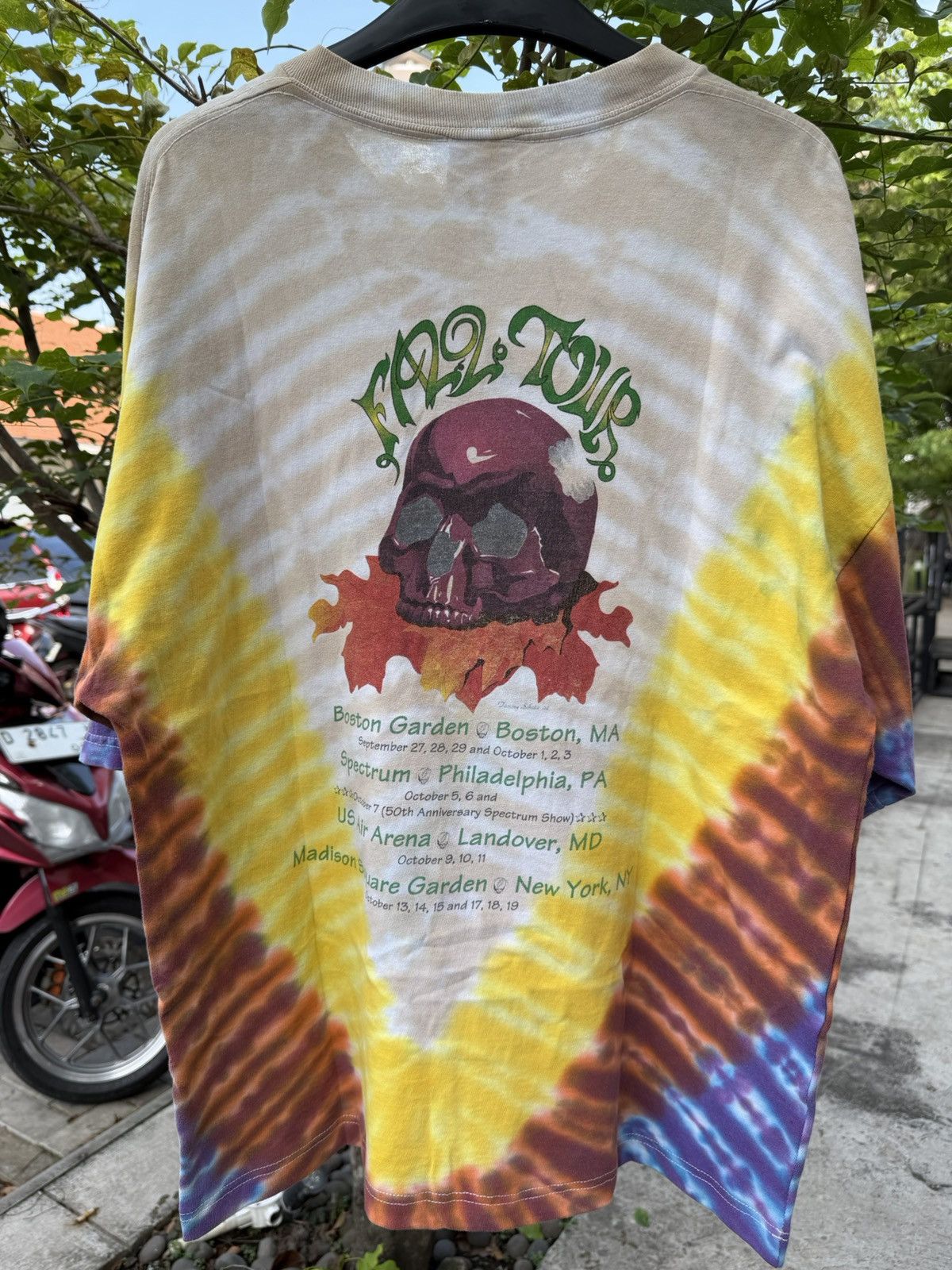 Band Tees Vintage Grateful Dead Tie Dye 'Harvester' T-shirt ©️1994 Size US XL / EU 56 / 4 - 4 Thumbnail