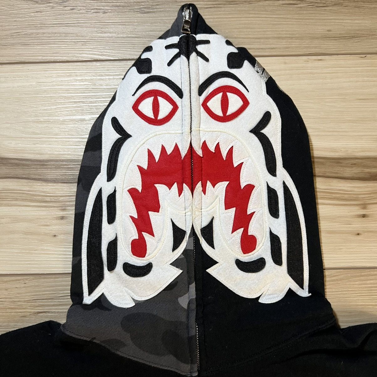 Bape BAPE Tiger Full Zip Hoodie Black NIGO Era Size US S / EU 44-46 / 1 - 3 Thumbnail