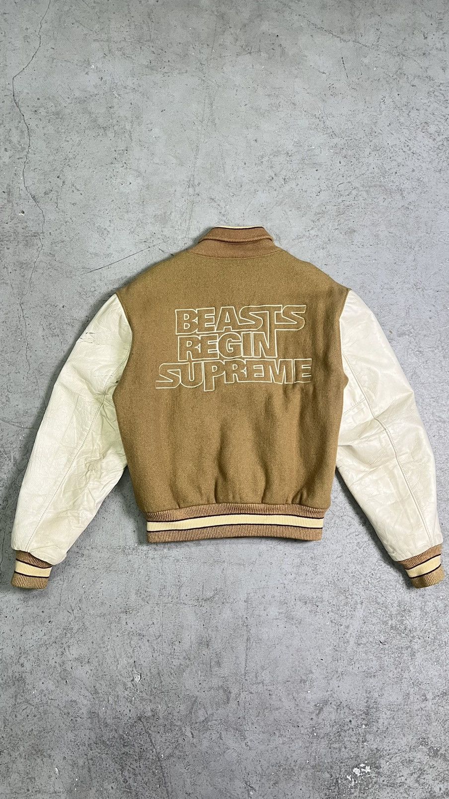 Bape × Vintage Bathing Ape 1995 Beasts Regin Supreme Varsity Jacket Size US M / EU 48-50 / 2 - 5 Thumbnail
