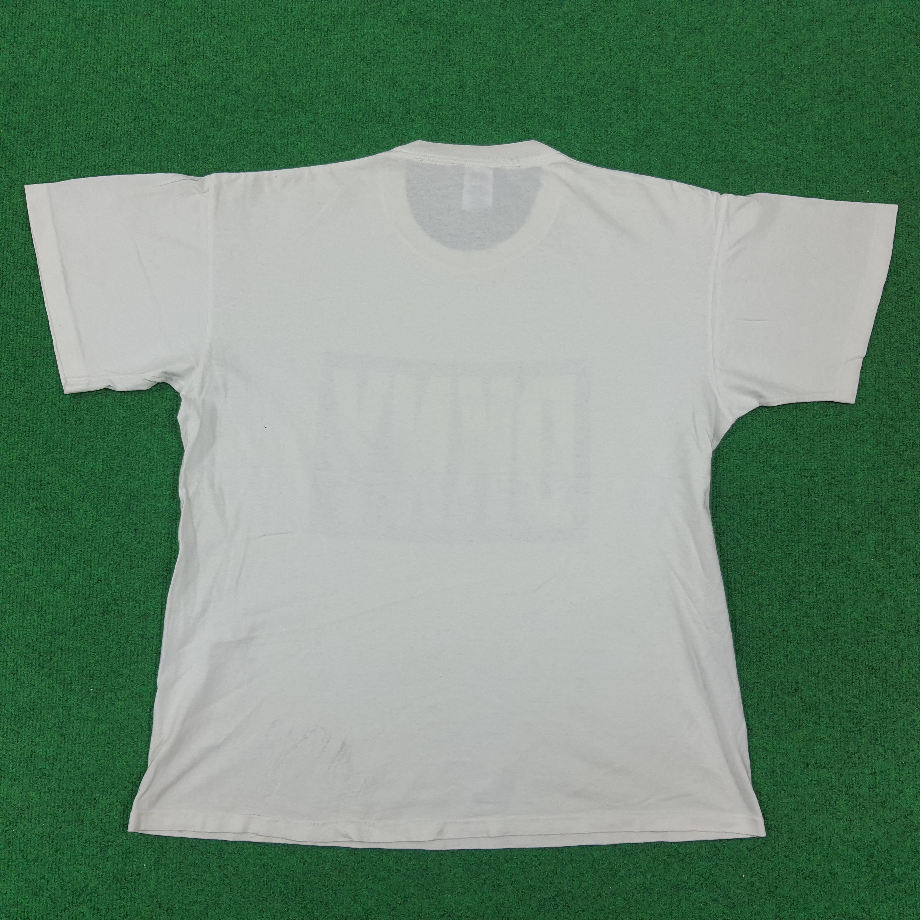 DKNY × Vintage Vintage DKNY Donna Karan New York American Boxy Brand Tshirt Size US L / EU 52-54 / 3 - 3 Thumbnail