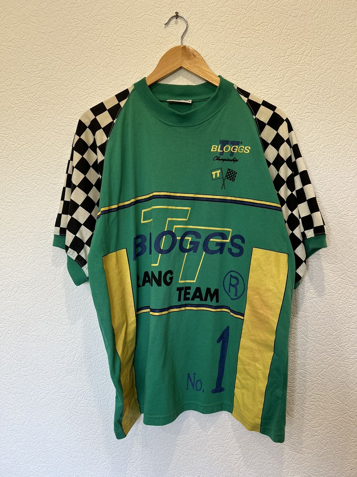 Vintage Vintage 90’s TT Blogs Racing Team F-1 T shirt Tee Size US M / EU 48-50 / 2 - 1 Thumbnail
