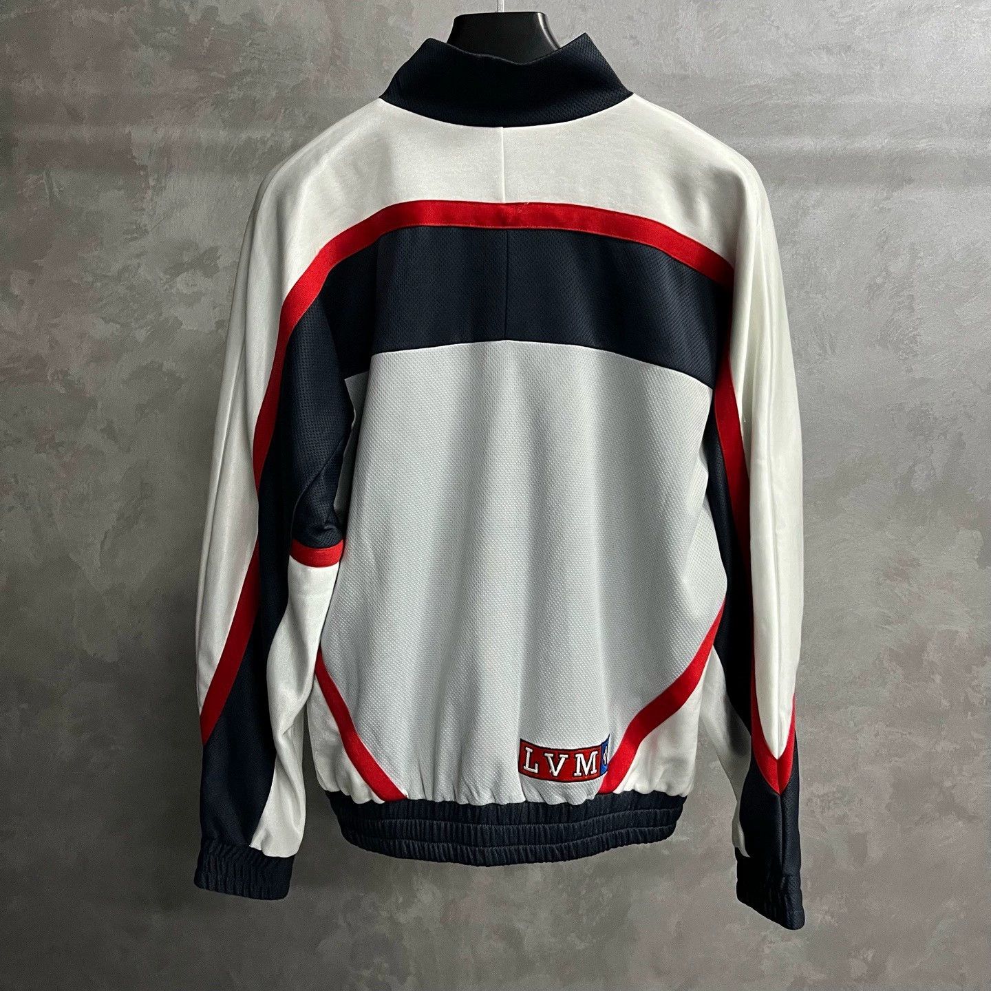 Louis Vuitton louis vuitton hockey sport jacket in white Size US S / EU 44-46 / 1 - 5 Thumbnail