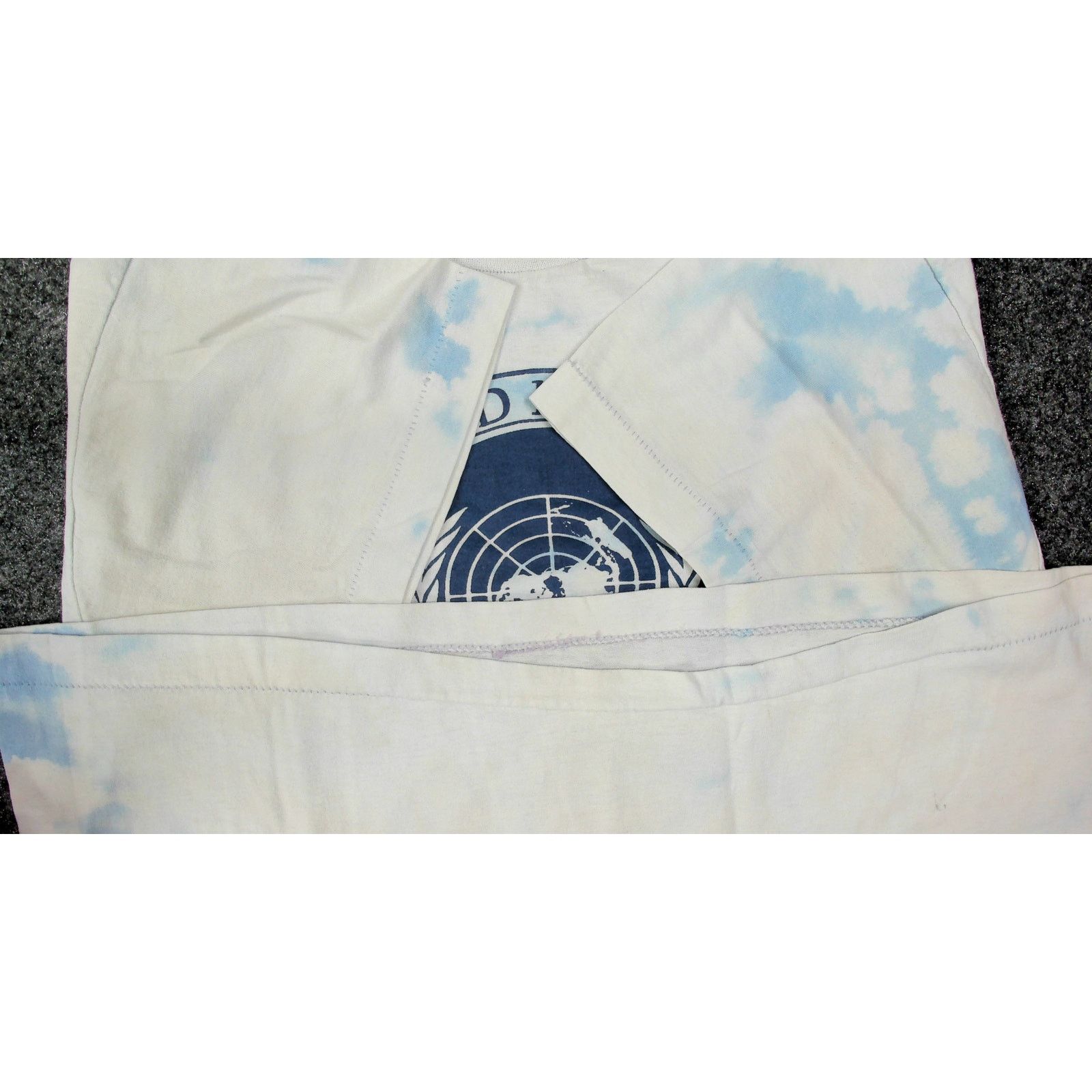 Vintage Screen Stars 90s United Nations Paper Thin Single Stitch Tee Size US L / EU 52-54 / 3 - 11 Thumbnail