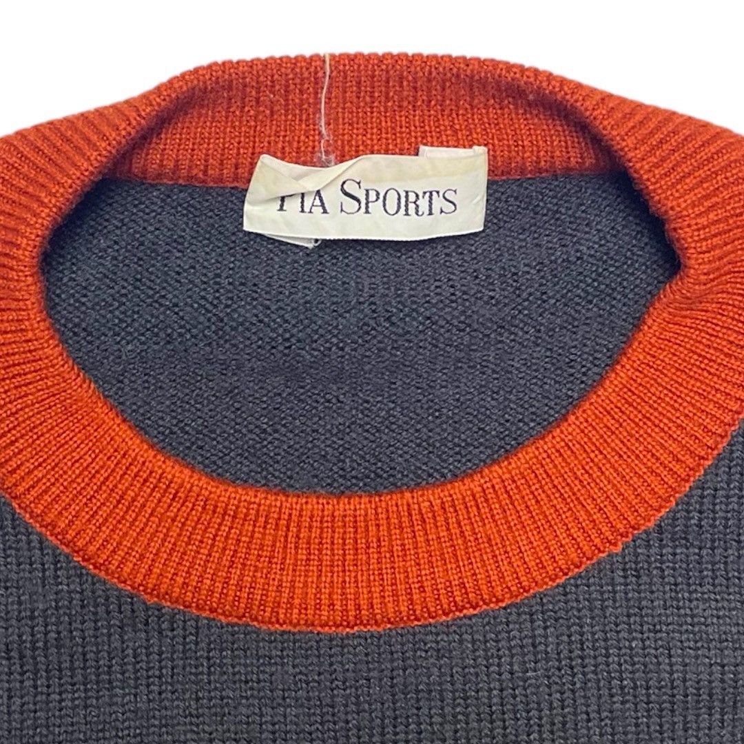 Vintage Vintage Pia Sport Knit Sweatshirts Size US L / EU 52-54 / 3 - 4 Thumbnail