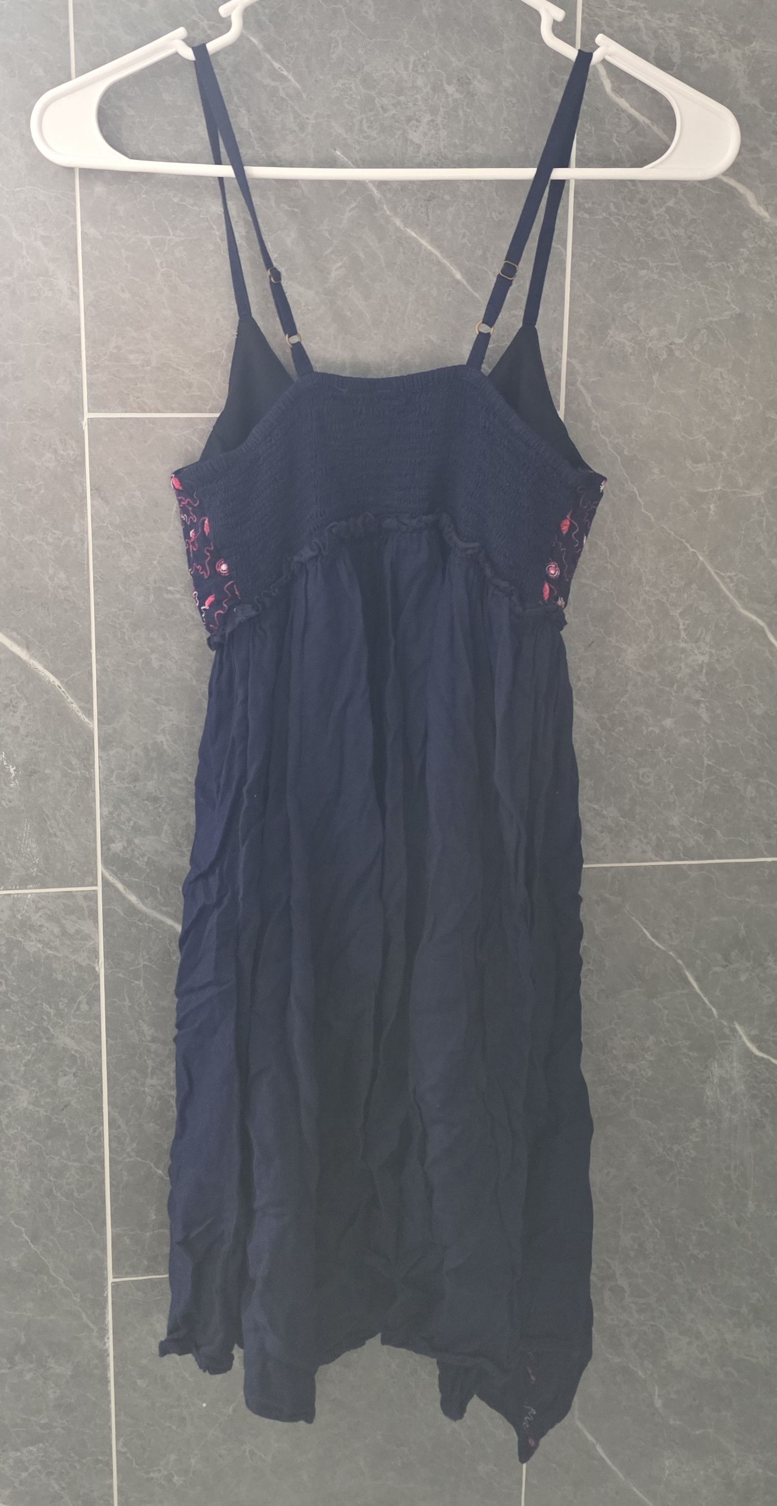 Other Japna Blue Pink Floral Embroidered Dress Size XS Size XS / US 0-2 / IT 36-38 - 2 Thumbnail