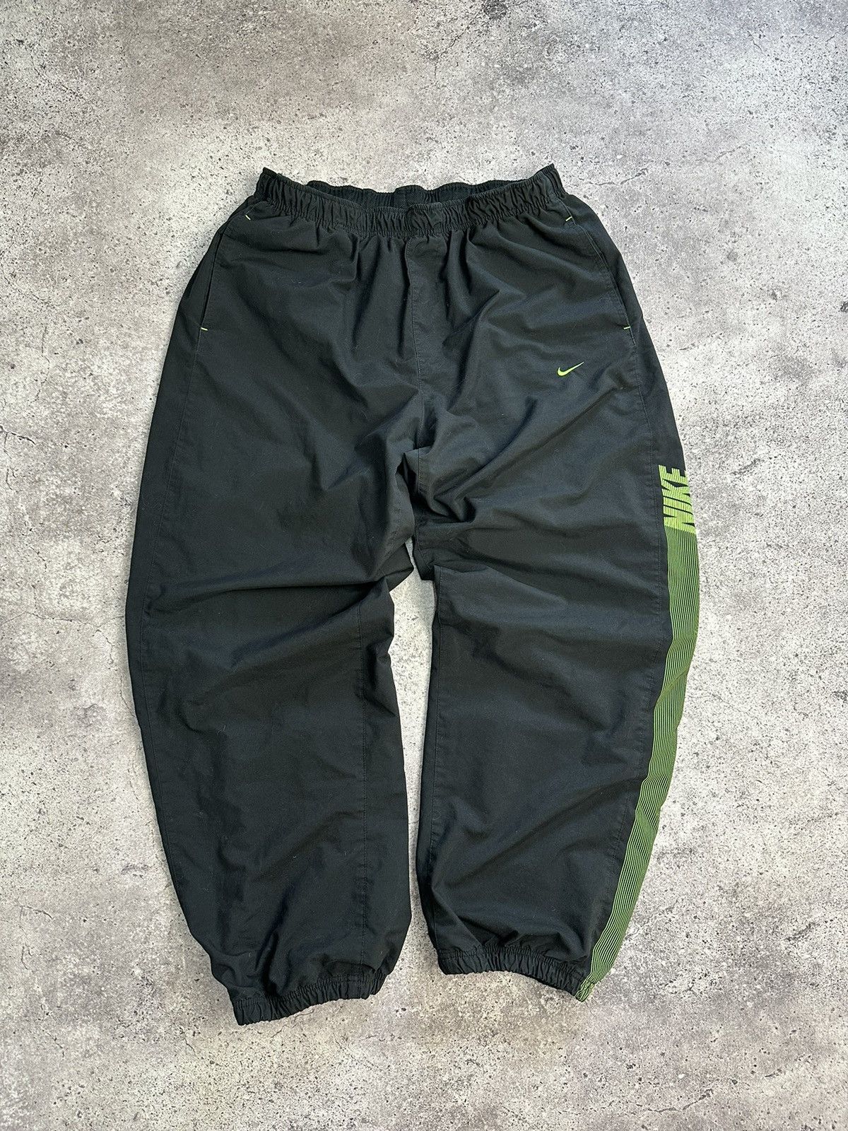 Nike × Vintage Vintage Nike Y2K Nylon Pants Drill Black Size US 36 / EU 52 - 3 Thumbnail