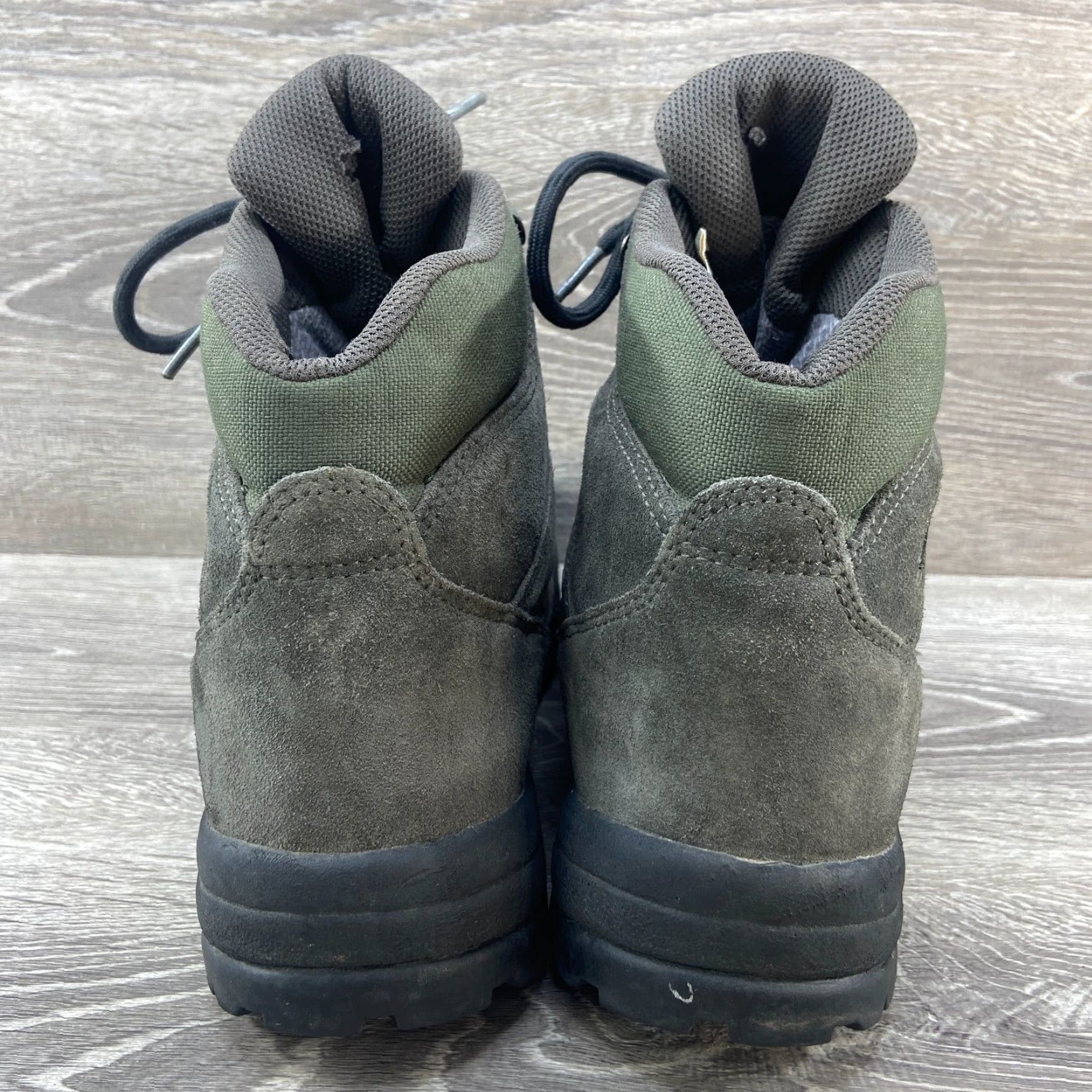Vasque VINTAGE Vasque Green Gray Suede Leather Canvas Lace Up Hiking Boots Size 10.5 Mens Boots Green Gray 90s Vasque Hiking Boots Size US 10 / EU 43 - 6 Thumbnail