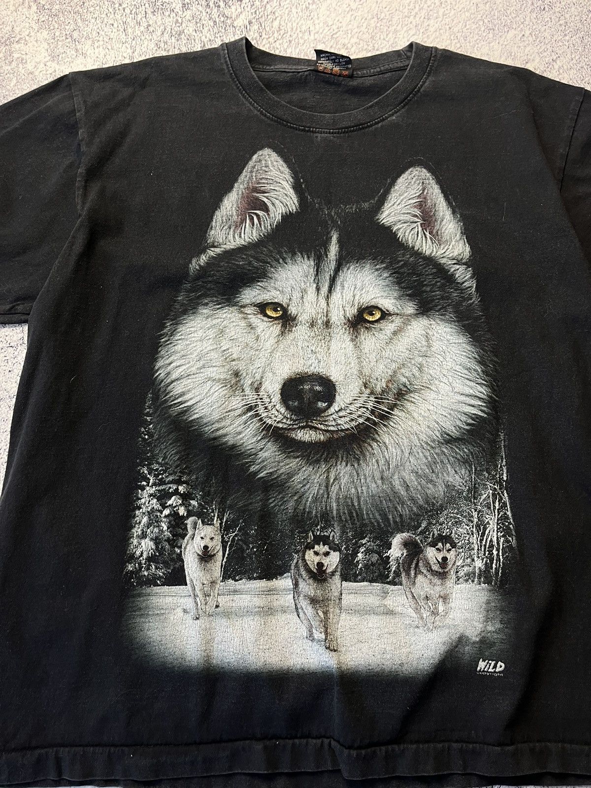 Vintage Vintage Wolf streetwear animal tee size L Size US L / EU 52-54 / 3 - 5 Thumbnail