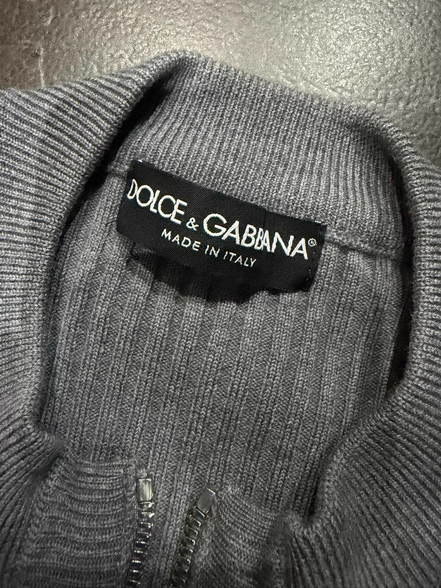 Dolce & Gabbana DG wool fitted knit cardigan 46 Size US S / EU 44-46 / 1 - 2 Thumbnail