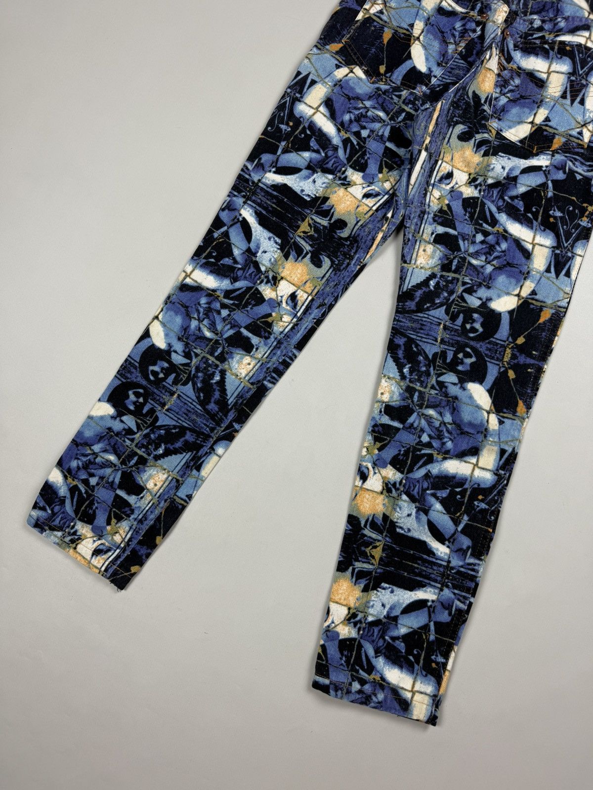 Jean Paul Gaultier 90s JPG Jean Paul Gaultier Stained Glass Printed Denim Jeans Size 25" / US 0 / IT 36 - 18 Thumbnail