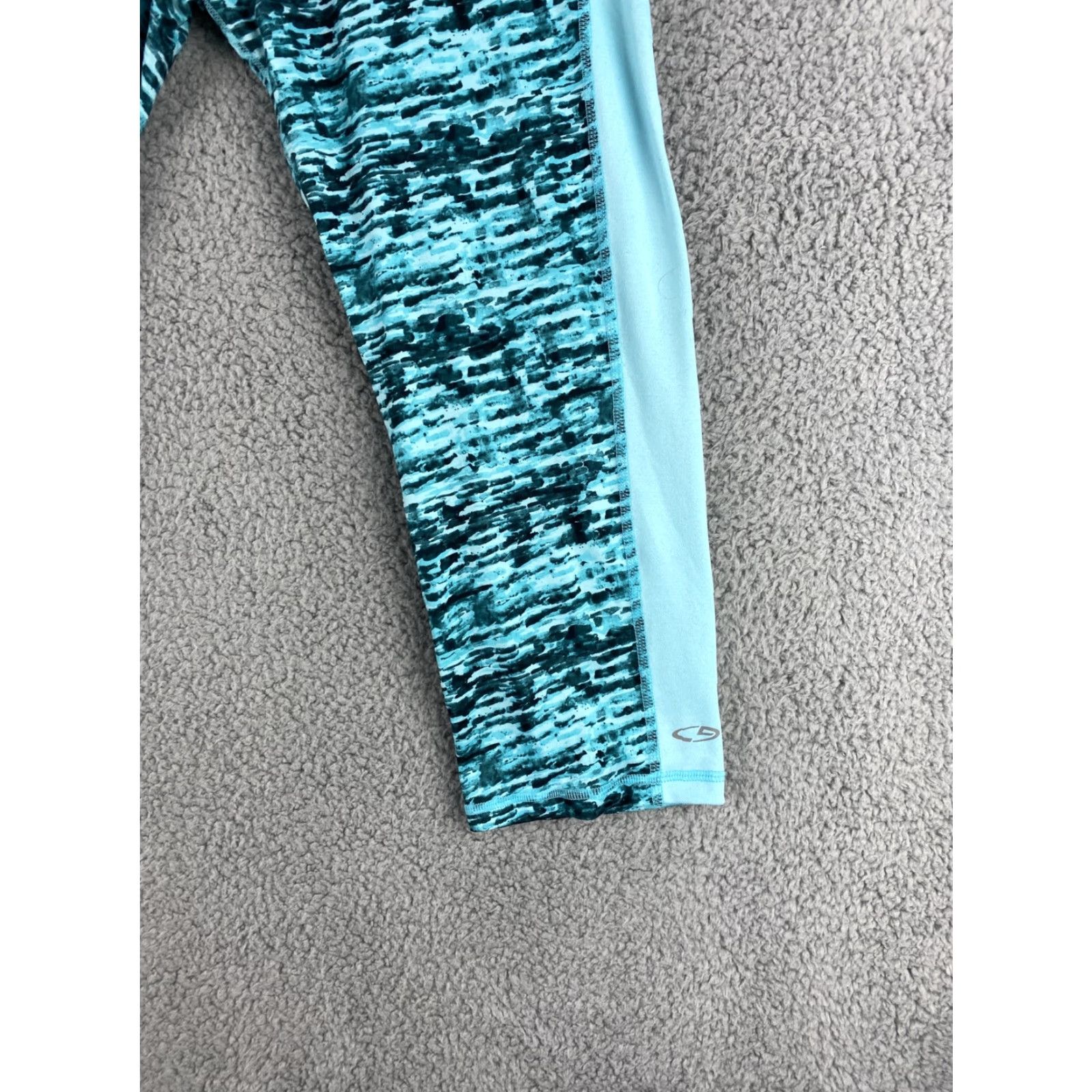 Champion Champion Leggings Women Cropped Turquoise Large 37-33 Activewear Elastic Waist Pockets Athletic Pants Women's Free Form Peculiar? Size 36" / US 14 / IT 50 - 2 Thumbnail