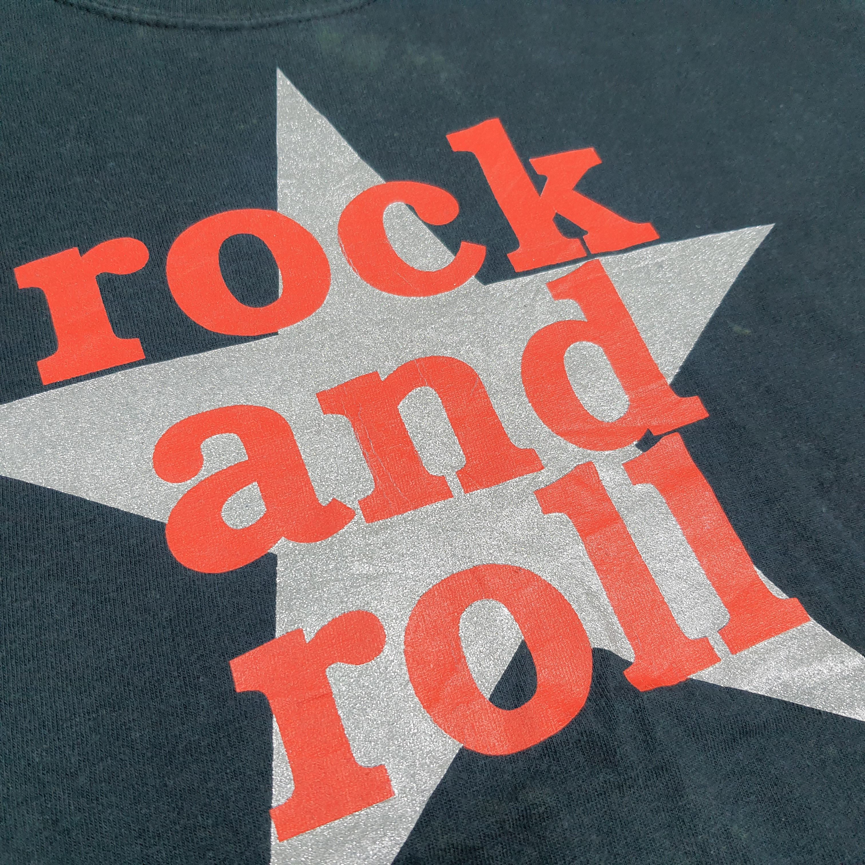 Japanese Brand Vintage B'z Japan Rock Band Rock and Roll Tshirt C285N20 Size US M / EU 48-50 / 2 - 2 Thumbnail