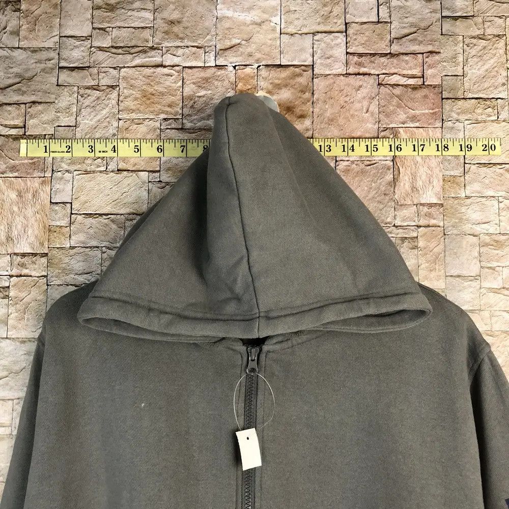 Japanese Brand Marlboro X Freaks Store Grey Hoodie sweatshirt #A830 Size US L / EU 52-54 / 3 - 7 Thumbnail