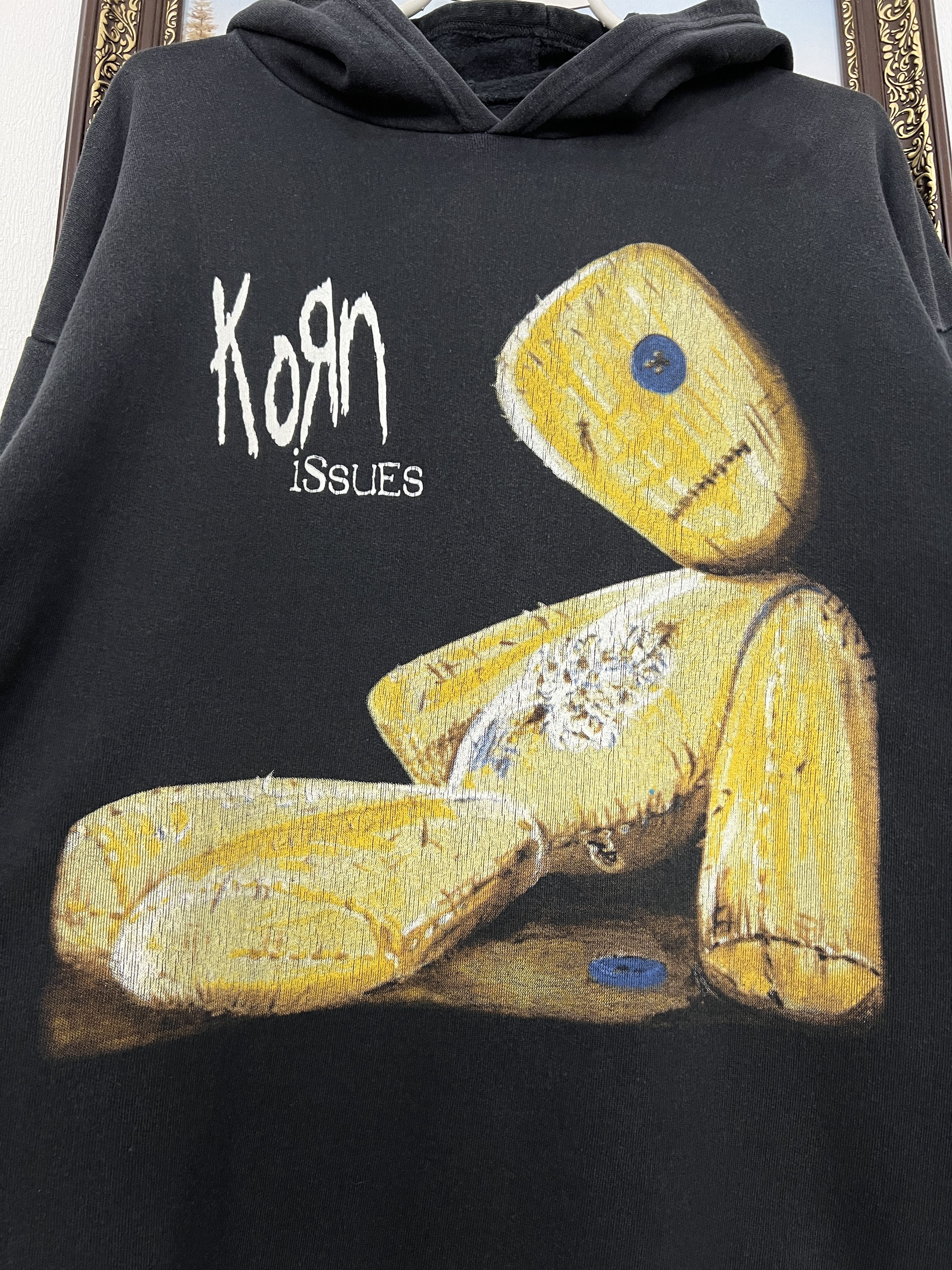 Vintage Vintage Korn Issues Band Hoodie Rare Black Over Print Band Size US L / EU 52-54 / 3 - 3 Thumbnail