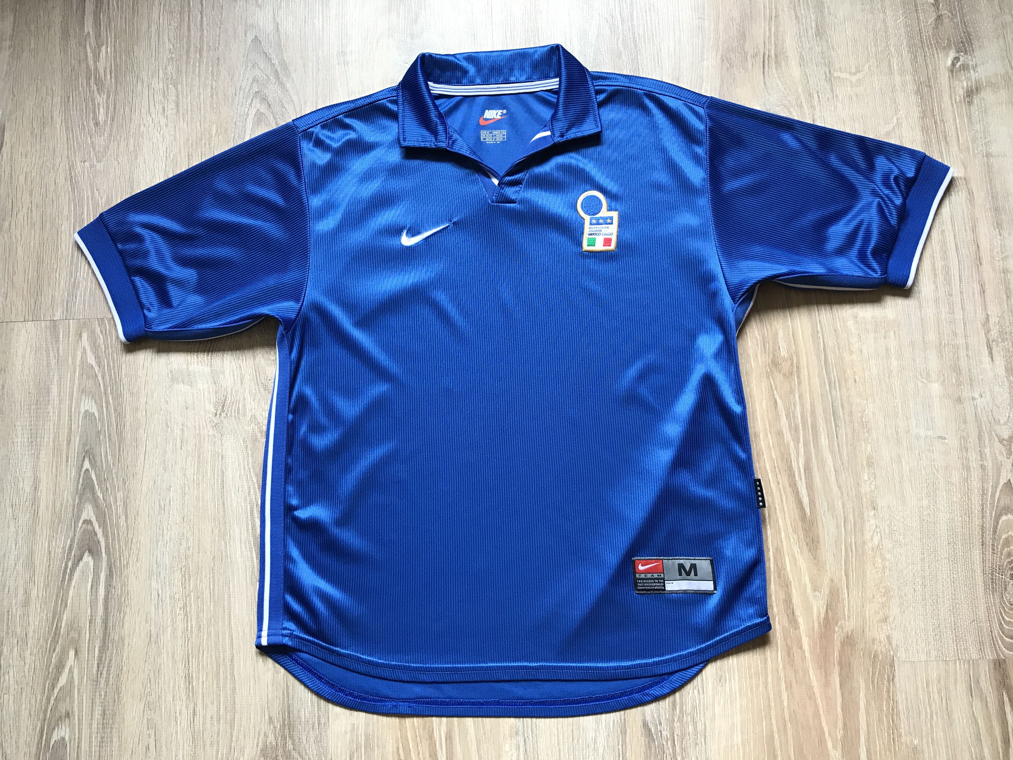 Nike × Vintage Vintage Nike Italy National Team Football Shirt 1997-1998 Size US M / EU 48-50 / 2 - 1 Thumbnail