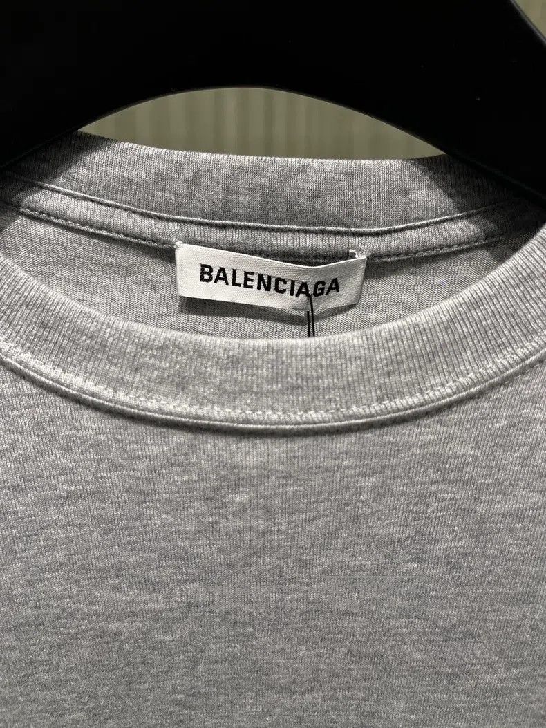 Balenciaga Balenciaga Gray Logo T-Shirt Size US S / EU 44-46 / 1 - 2 Thumbnail