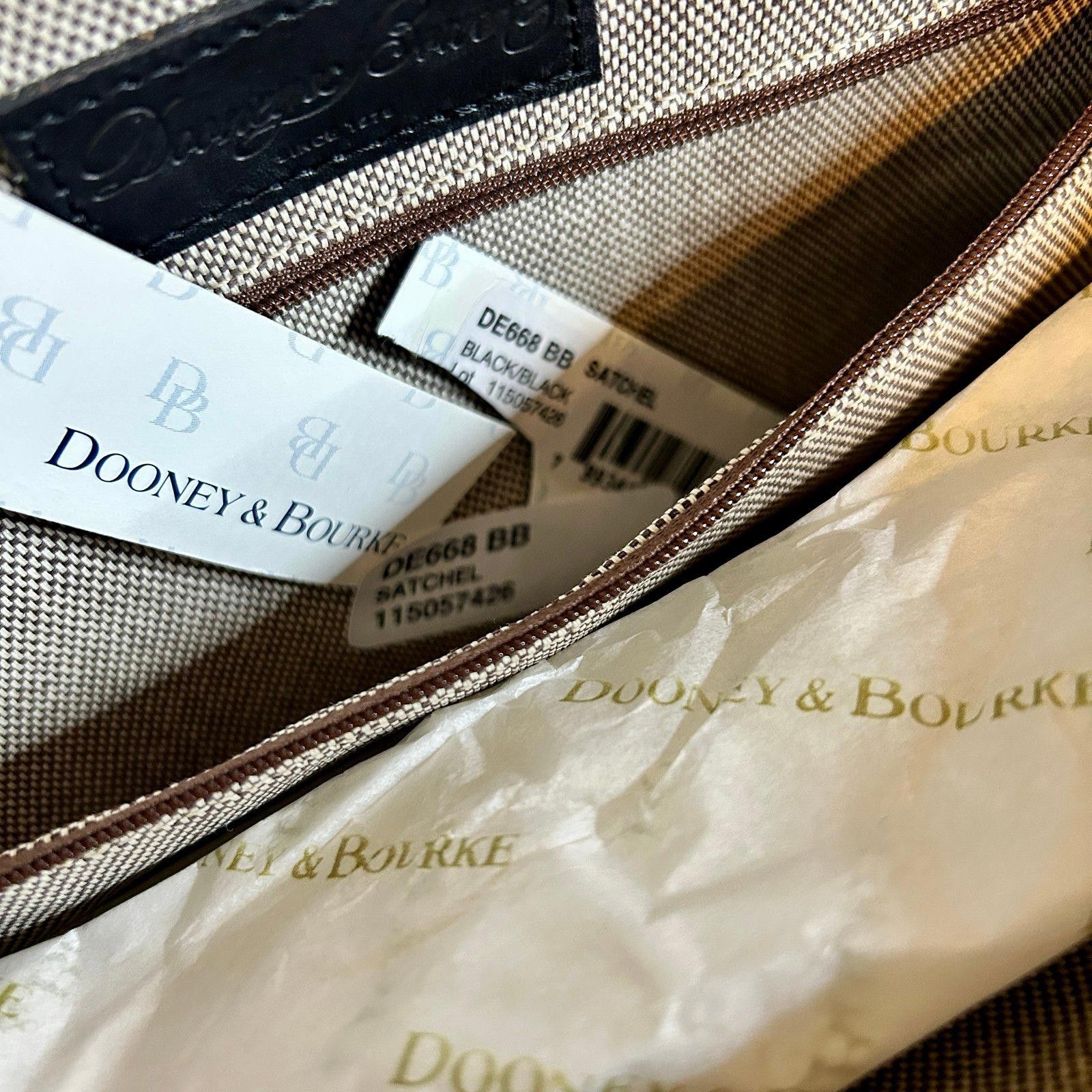 Dooney & Bourke Dooney & Bourke Black Pebble Grain Zip Zip Satchel DE668 BB Size ONE SIZE - 3 Thumbnail