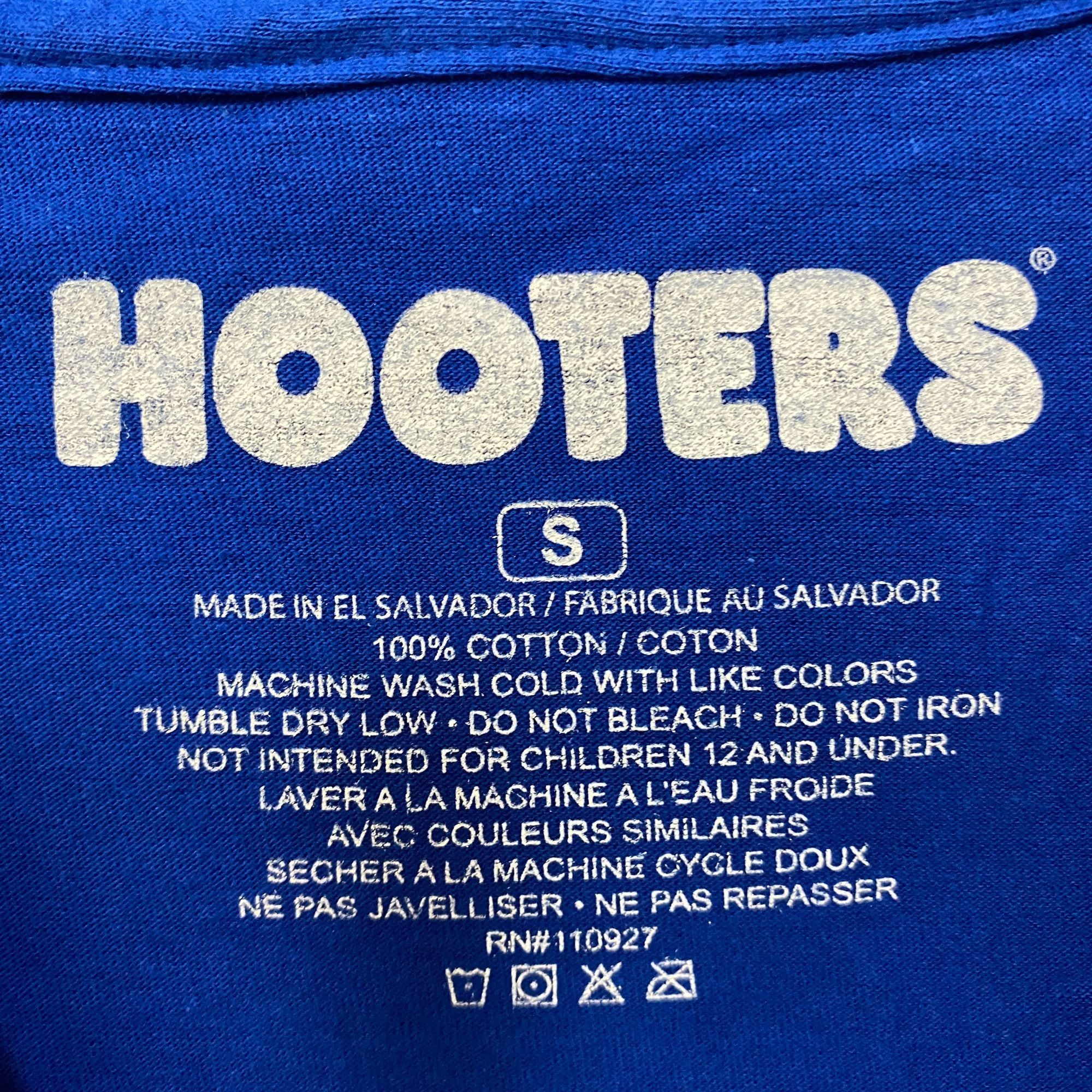 Other Hooters Racing Team Race Car Number 9 Graphic Design T-Shirt Size US S / EU 44-46 / 1 - 4 Thumbnail