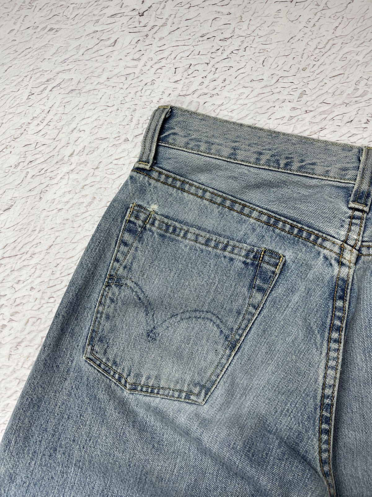 Levi's Levi’s premium vintage 90s made in USA blue washed jeans Size US 30 / EU 46 - 17 Thumbnail