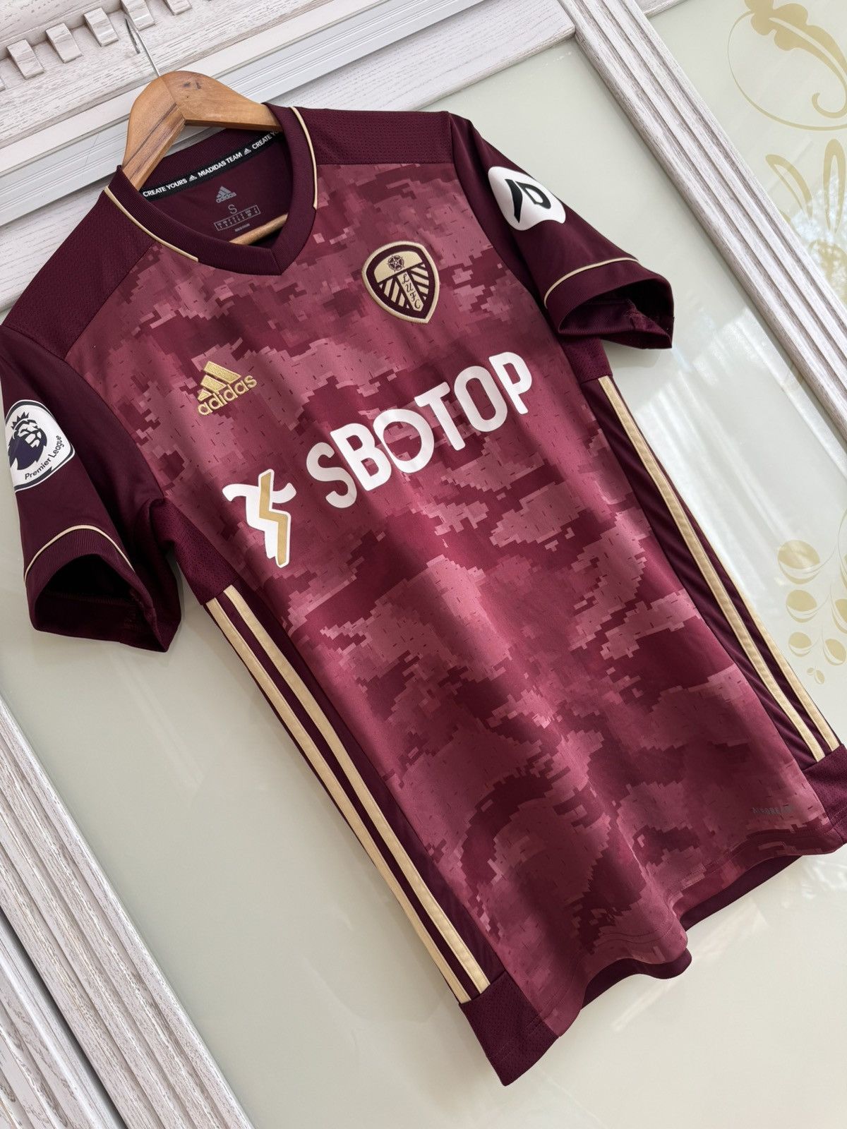Adidas Leeds United 2020-2021 Third Soccer Jersey Football Shirt Size US S / EU 44-46 / 1 - 4 Thumbnail