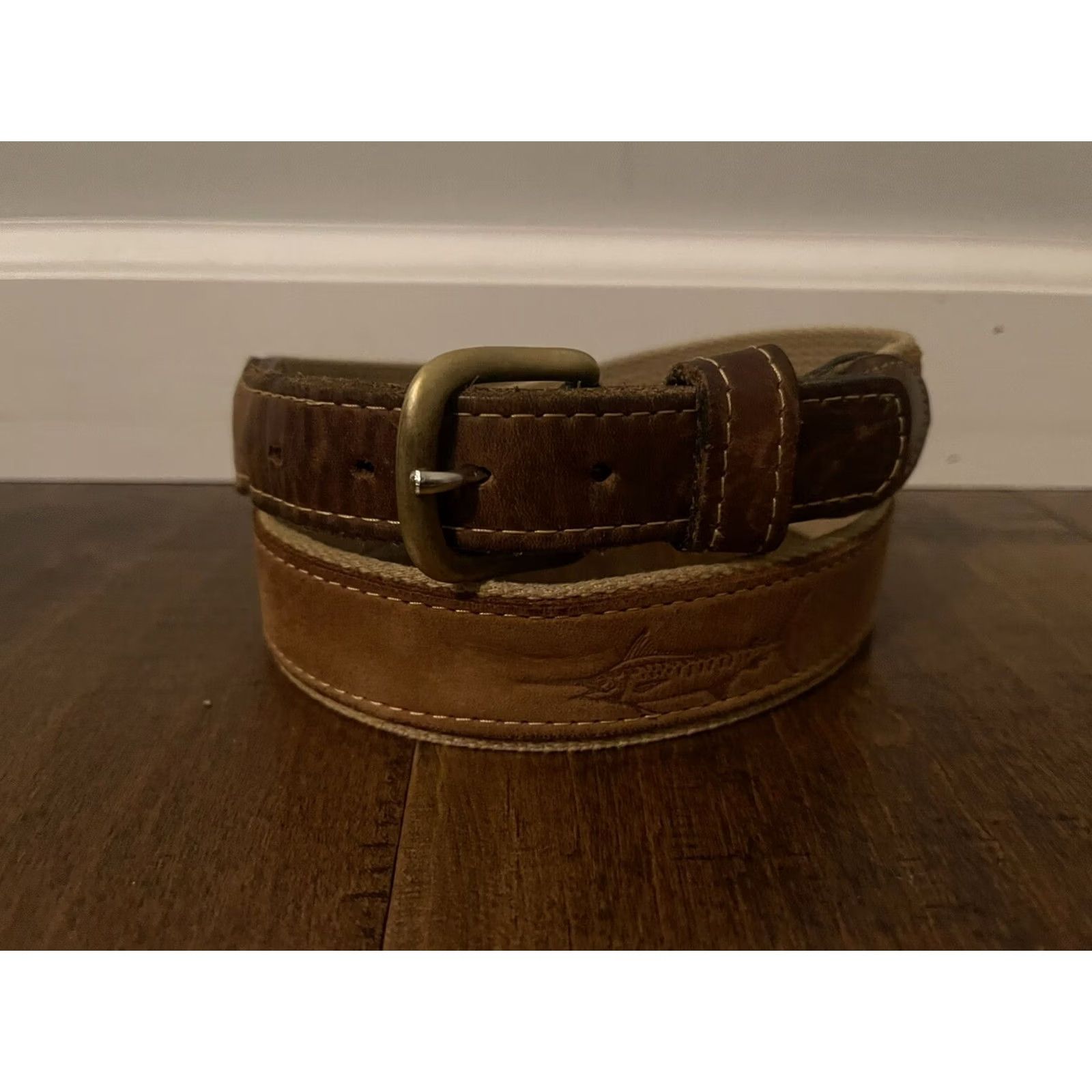Vintage Marlin Swordfish USA Solid Brass Buckle Brown Leather Belt Mens 32 Size 32 - 2 Thumbnail