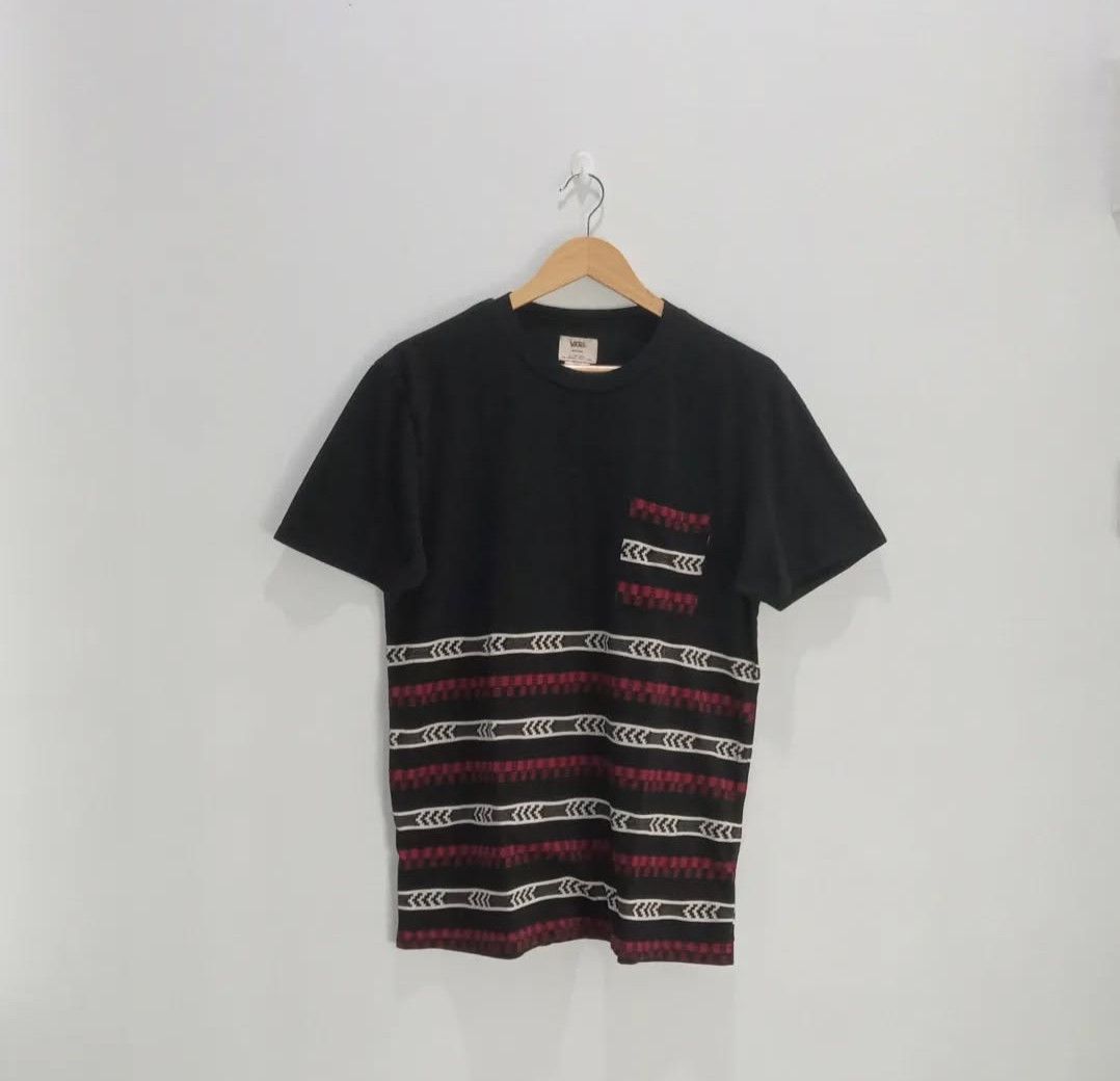 Vans TSHIRT : VANS - STRIPES POCKET Size US M / EU 48-50 / 2 - 1 Thumbnail