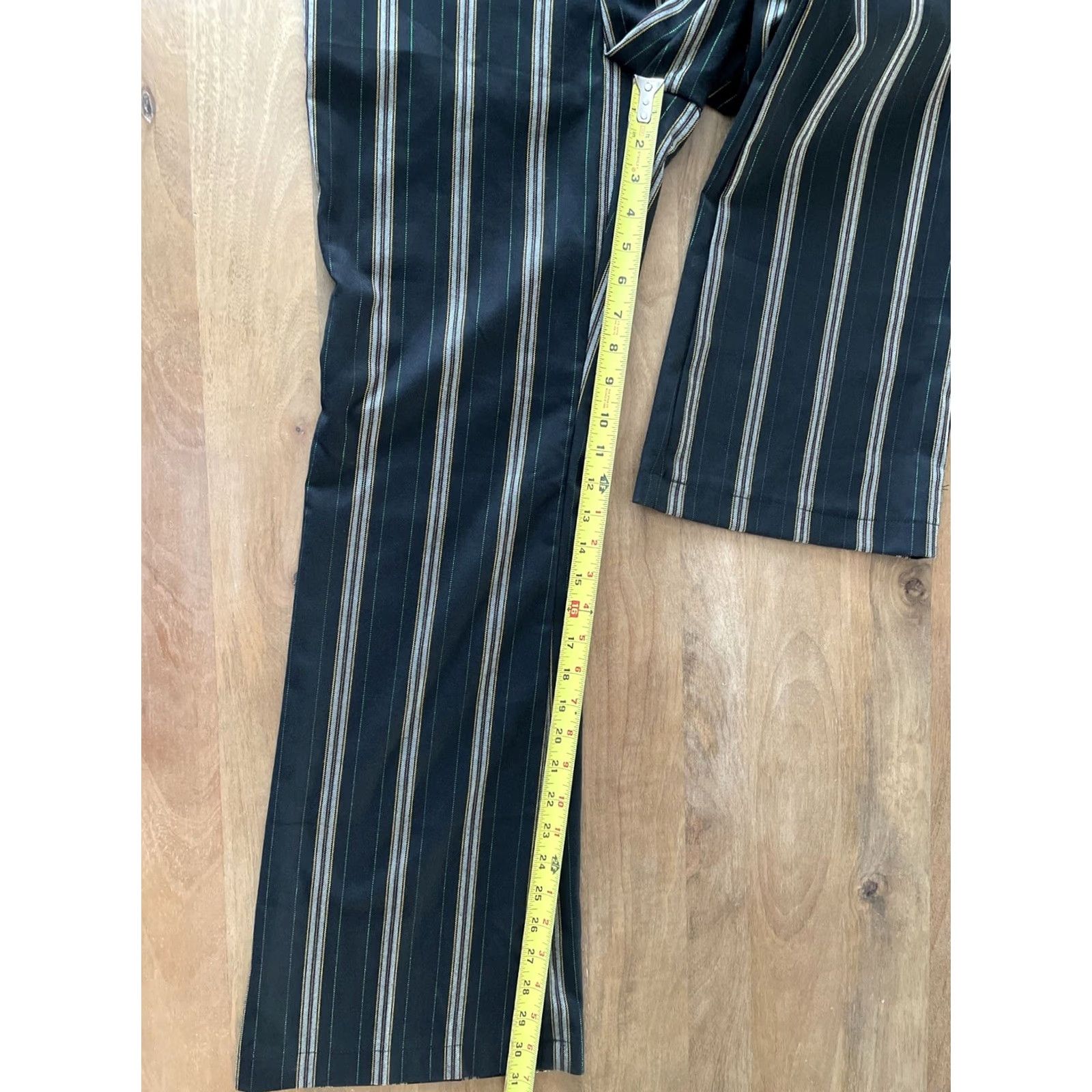 Urban Outfitters Urban Outfitters Relaxed Bootcut Pants Womens Size 4 Black 29x31 High Rise Bootscoat Style Dress Pants Size 27" / US 4 / IT 40 - 7 Thumbnail