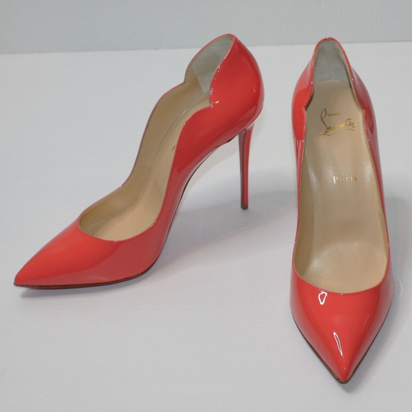 Christian Louboutin Hot Chick 100 Scallop Pump Shoes size EU 41.5 / US 11.5 NEW Size US 11.5 / IT 41.5 - 1 Thumbnail