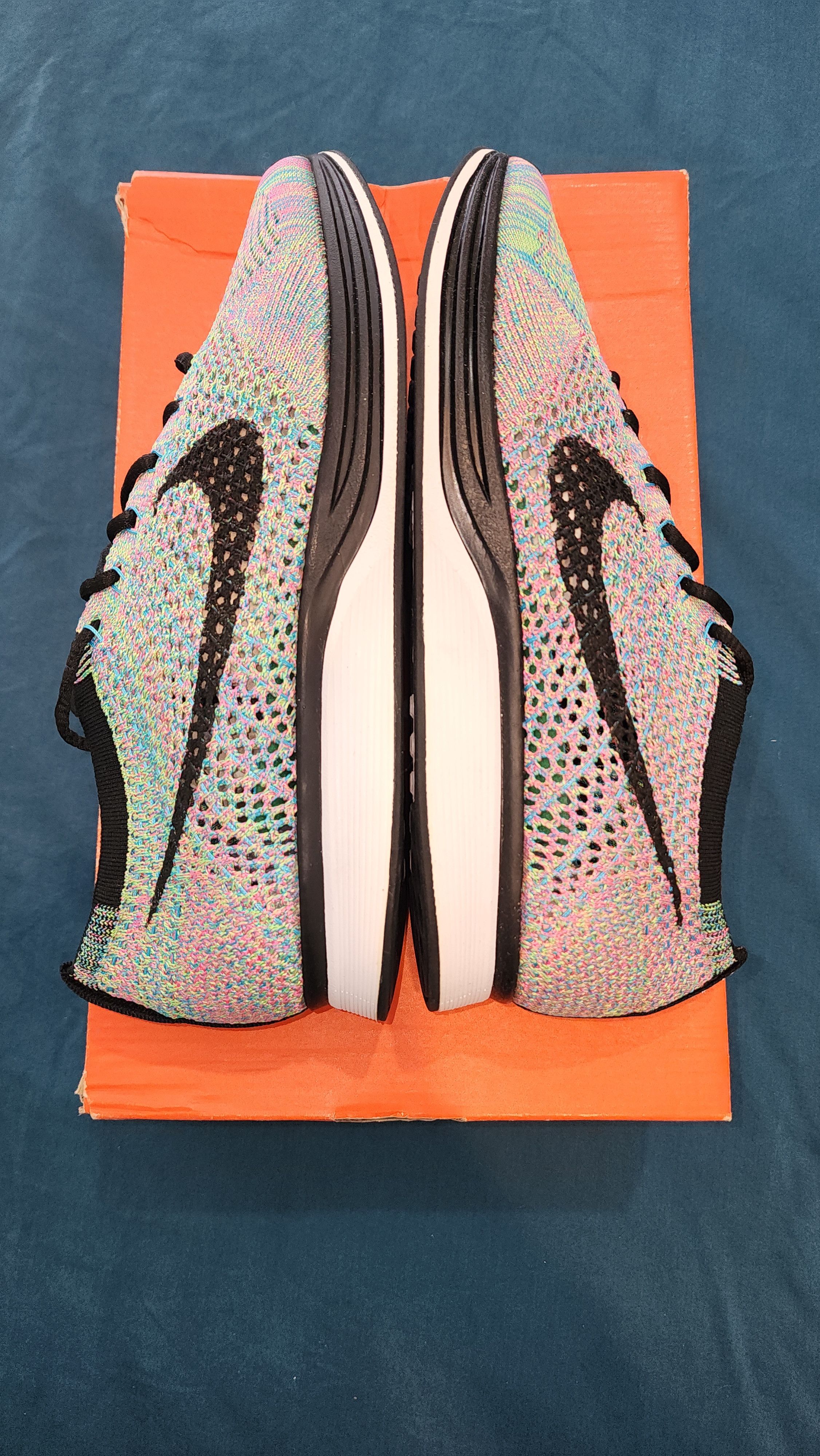 Nike Nike flyknit racer Size US 8.5 / EU 41-42 - 4 Thumbnail
