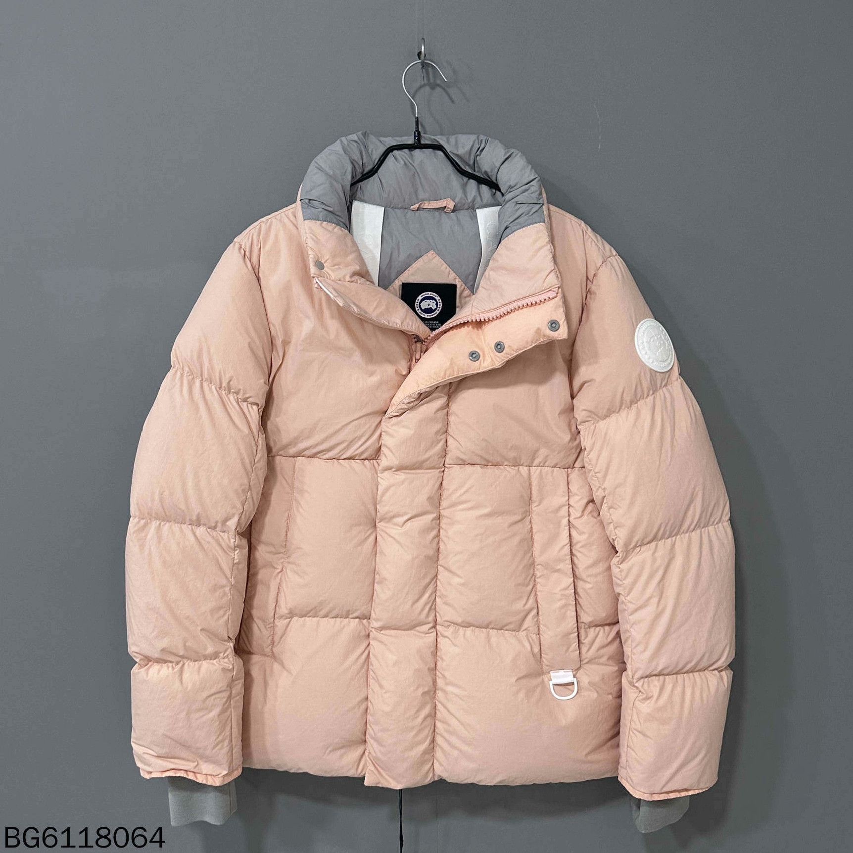 Canada Goose Canada Goose Down Orange Heavy Coat m Men Size US M / EU 48-50 / 2 - 1 Thumbnail