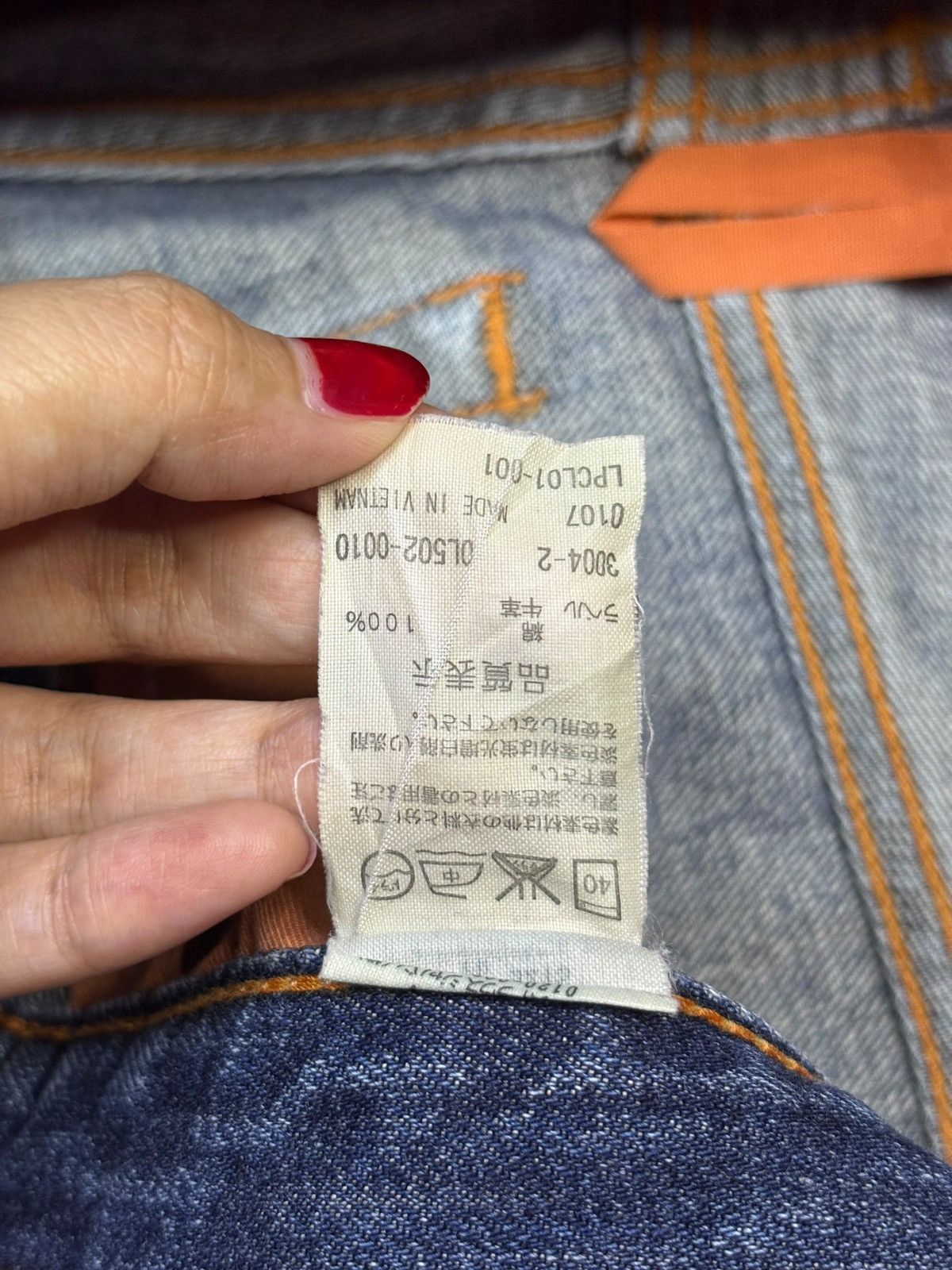 Levi's Vintage 90s Levis 502 Faded Wash Distressed Loose Jeans Size US 32 / EU 48 - 11 Thumbnail