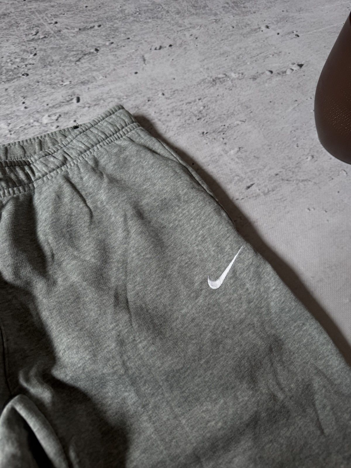 Nike × Vintage NIKE VINTAGE Y2K OVERSIZE BAGGY FIT PANTS SWEATPANTS Size US 32 / EU 48 - 4 Thumbnail