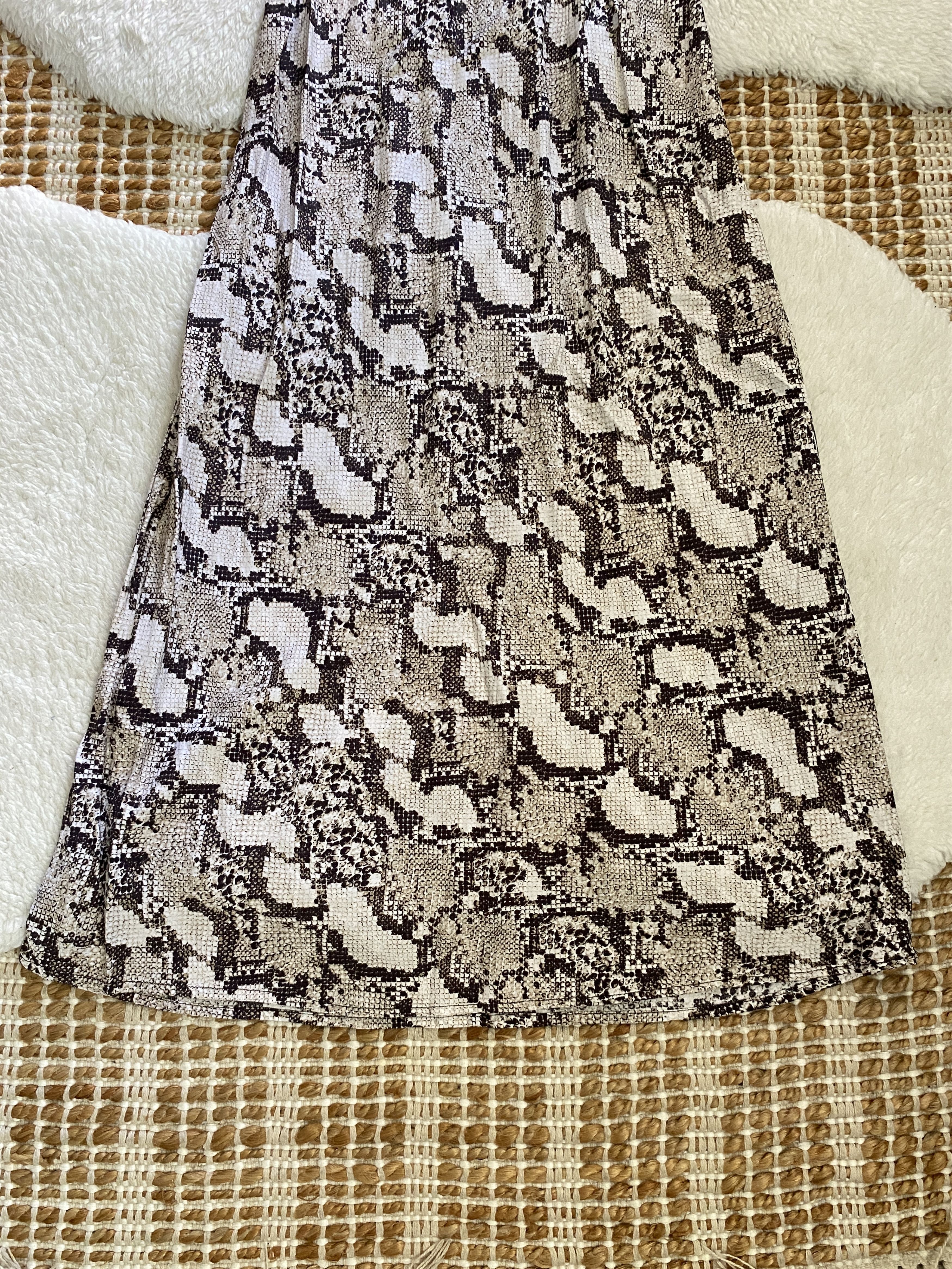 H&M Grunge Beige Snakeskin-Patterned Slip Dress Size XS / US 0-2 / IT 36-38 - 5 Thumbnail