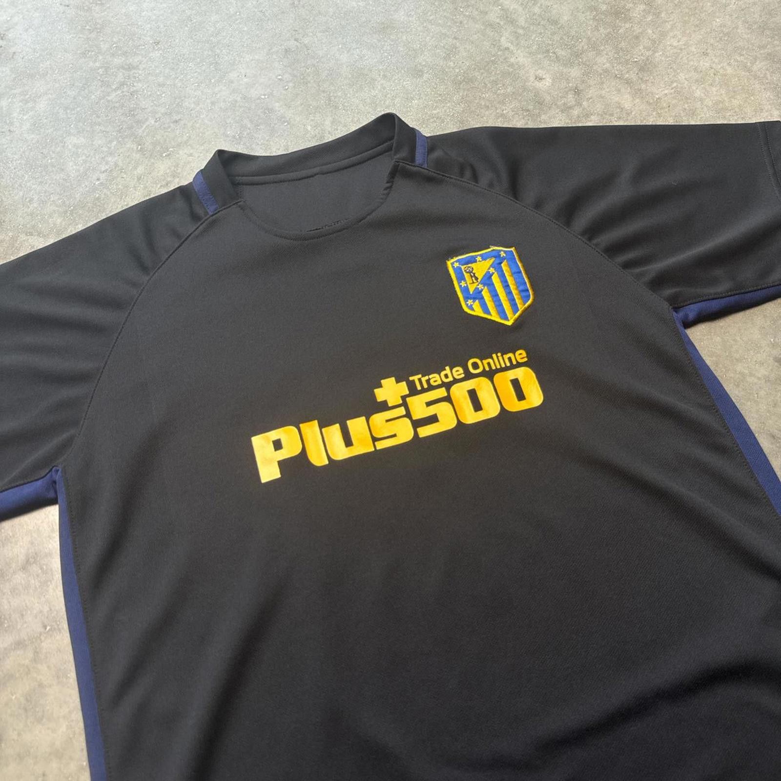 Other Atletico Madrid Soccer Jersey Sportswear T-Shirt Size US M / EU 48-50 / 2 - 3 Thumbnail