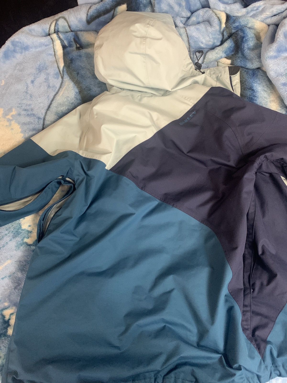 Oakley Oakley snowboarding/skiing jacket Size US L / EU 52-54 / 3 - 3 Thumbnail