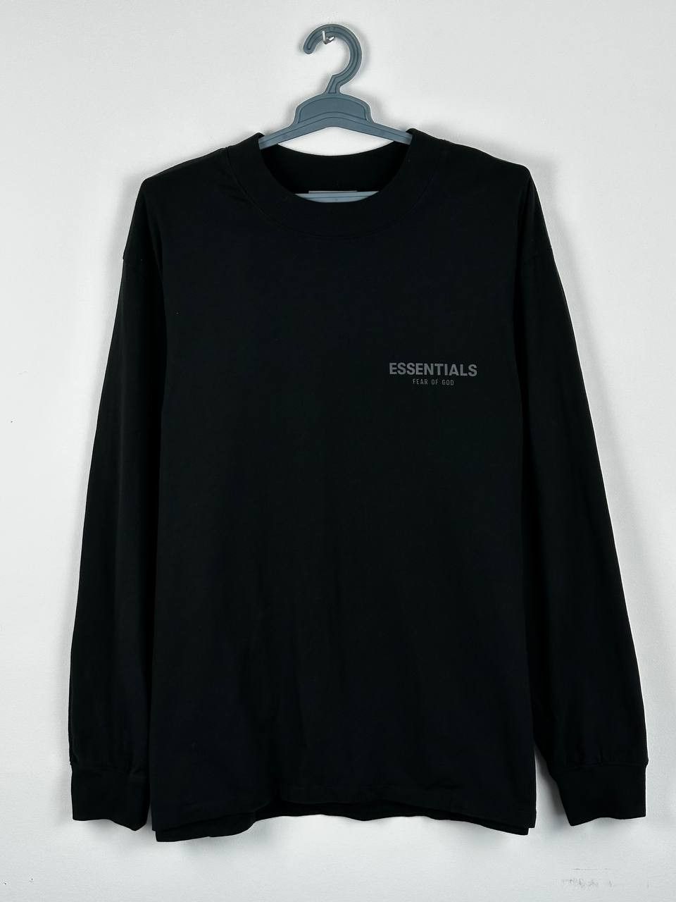 Fear of God Fear of God Essentials Black Longsleeve T Shirt Size US XL / EU 56 / 4 - 1 Thumbnail