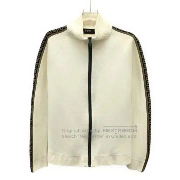Fendi Fendi Beige Side Logo Wool Zip Knit Coat. Size US L / EU 52-54 / 3 - 1 Thumbnail