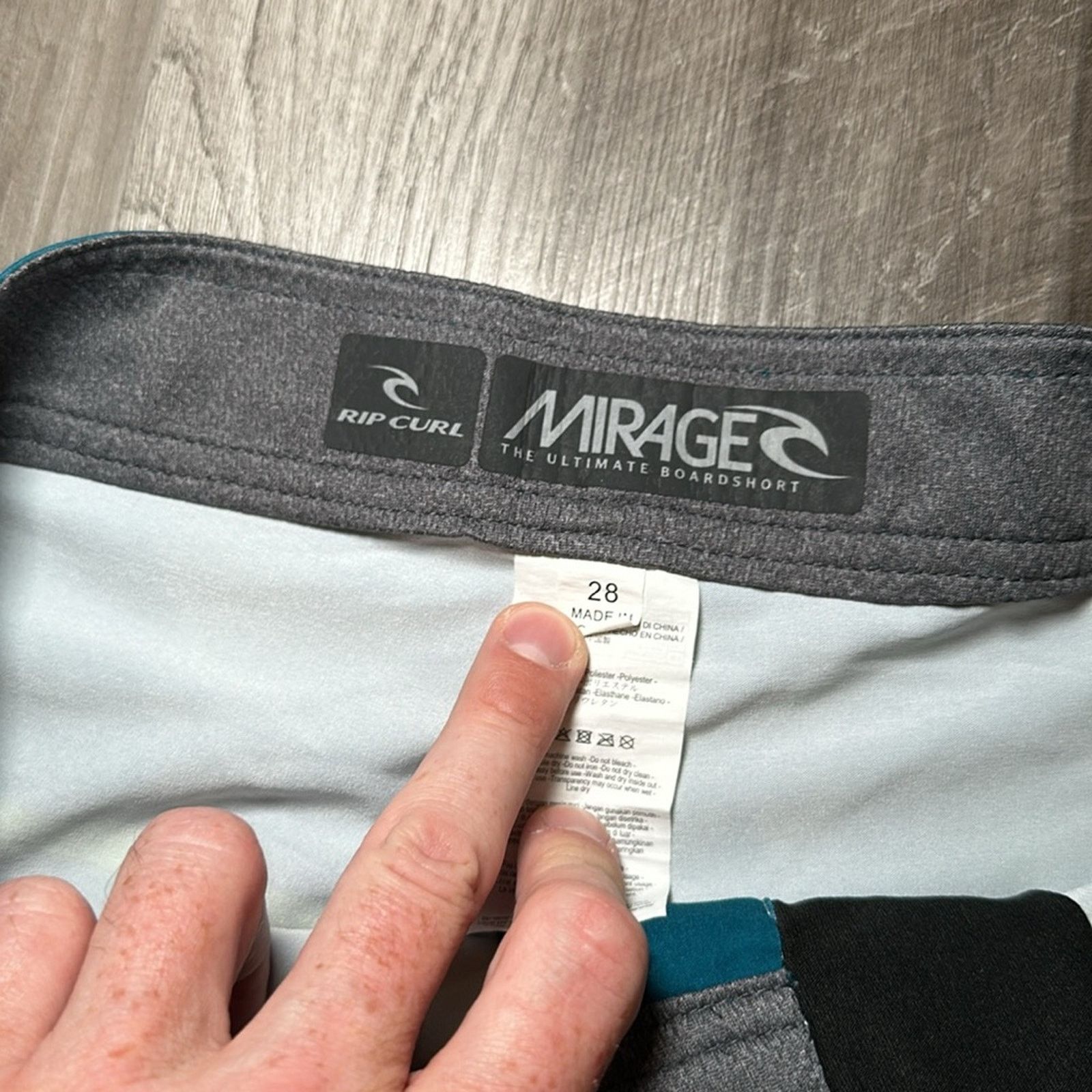 Rip Curl Rip Curl Mirage Ultimate Board Shorts - 28 Size US 28 / EU 44 - 6 Thumbnail
