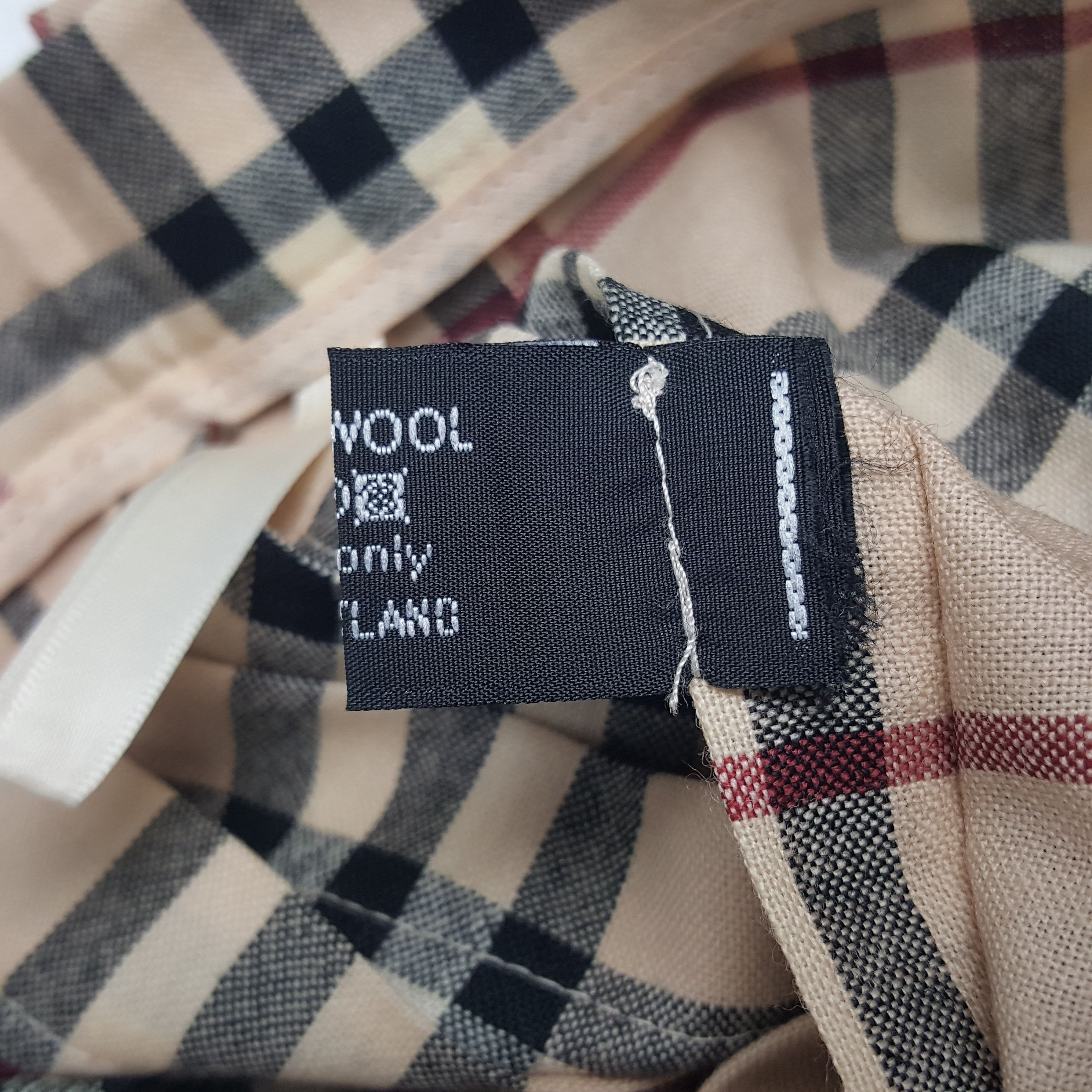 Burberry × Vintage Vintage Burberry London Nova Check Skirt Size 27" / US 4 / IT 40 - 8 Thumbnail
