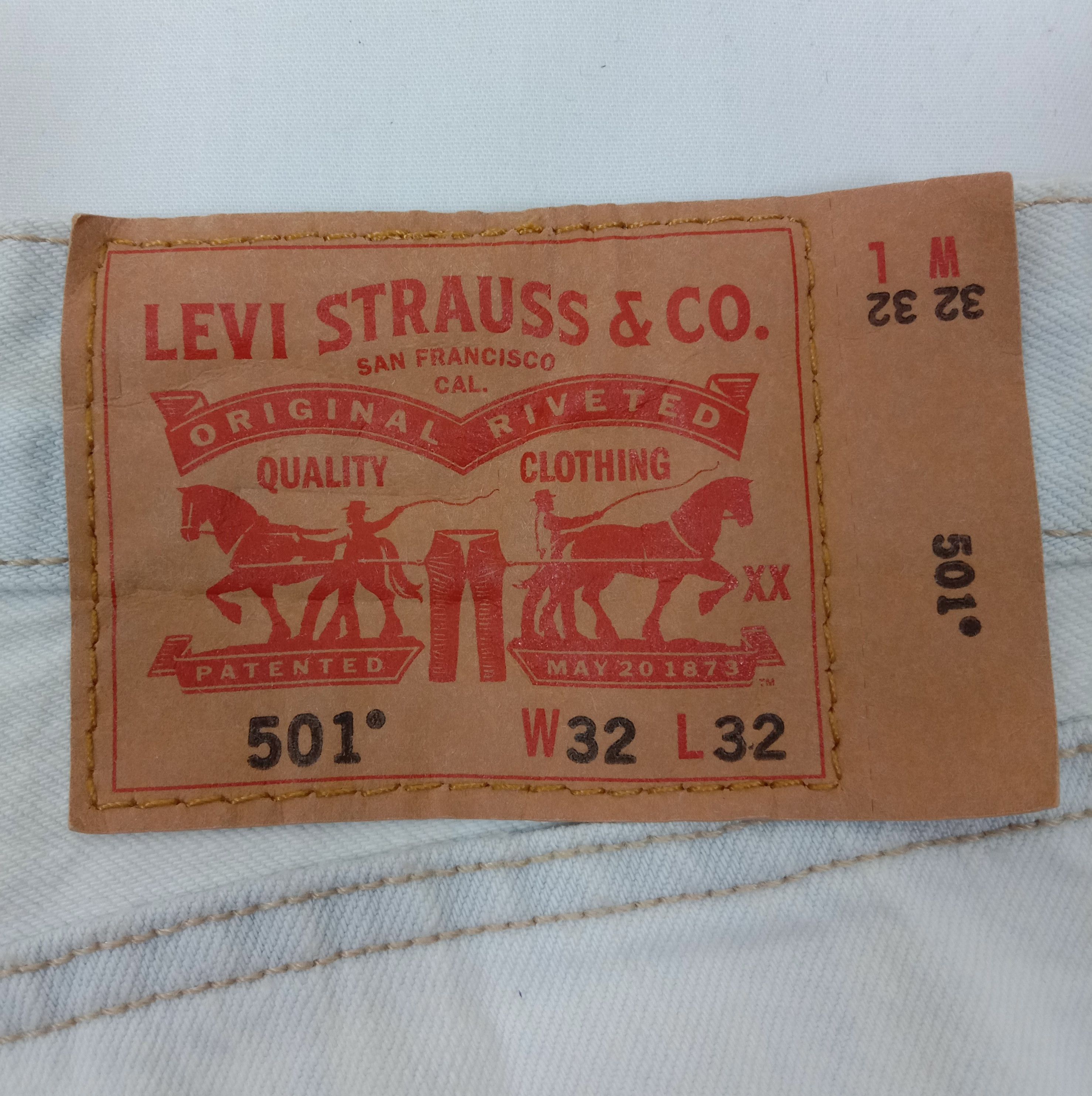 Levi's Vintage Levi's 501 Jeans Light Wash Denim Size US 32 / EU 48 - 14 Thumbnail