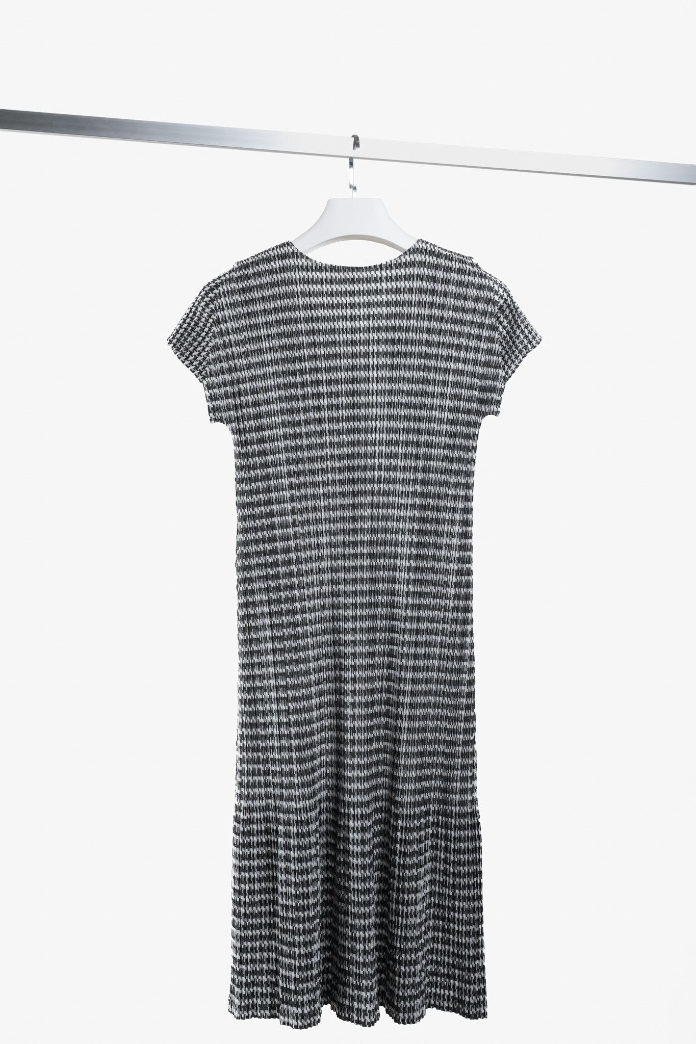 Pleats Please Issey Miyake Issey Miyake Pleats Please Houndstooth Pattern Maxi Dress Size M / US 6-8 / IT 42-44 - 2 Thumbnail