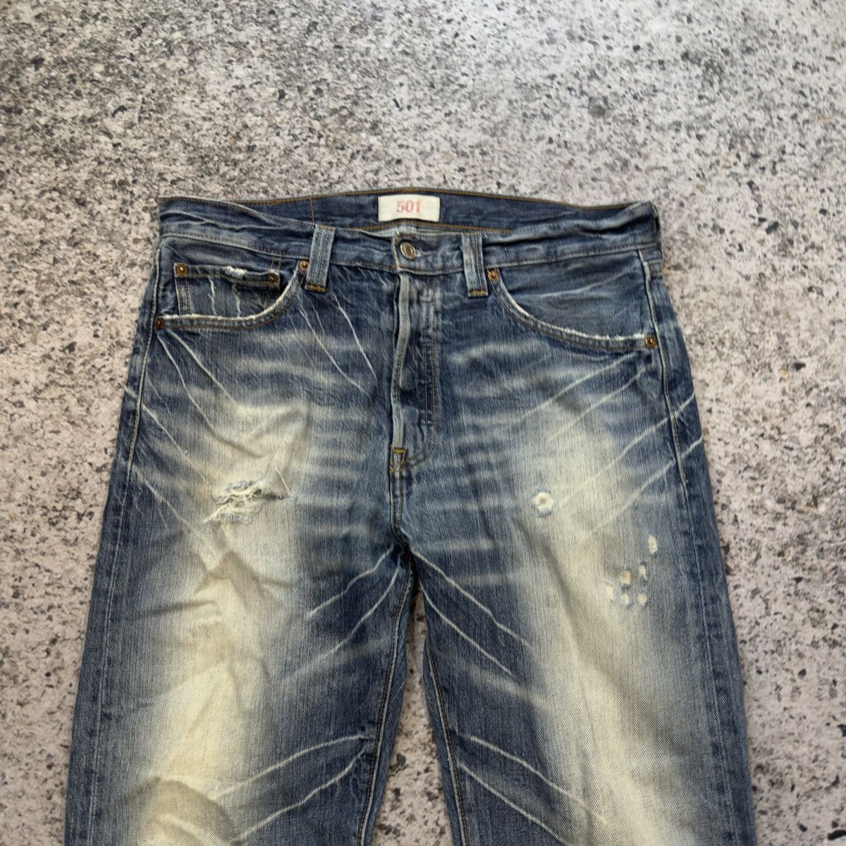 Vintage Levi's 501 Thrashed Sun Faded Distressed Jeans ERD Grunge Size US 34 / EU 50 - 9 Thumbnail