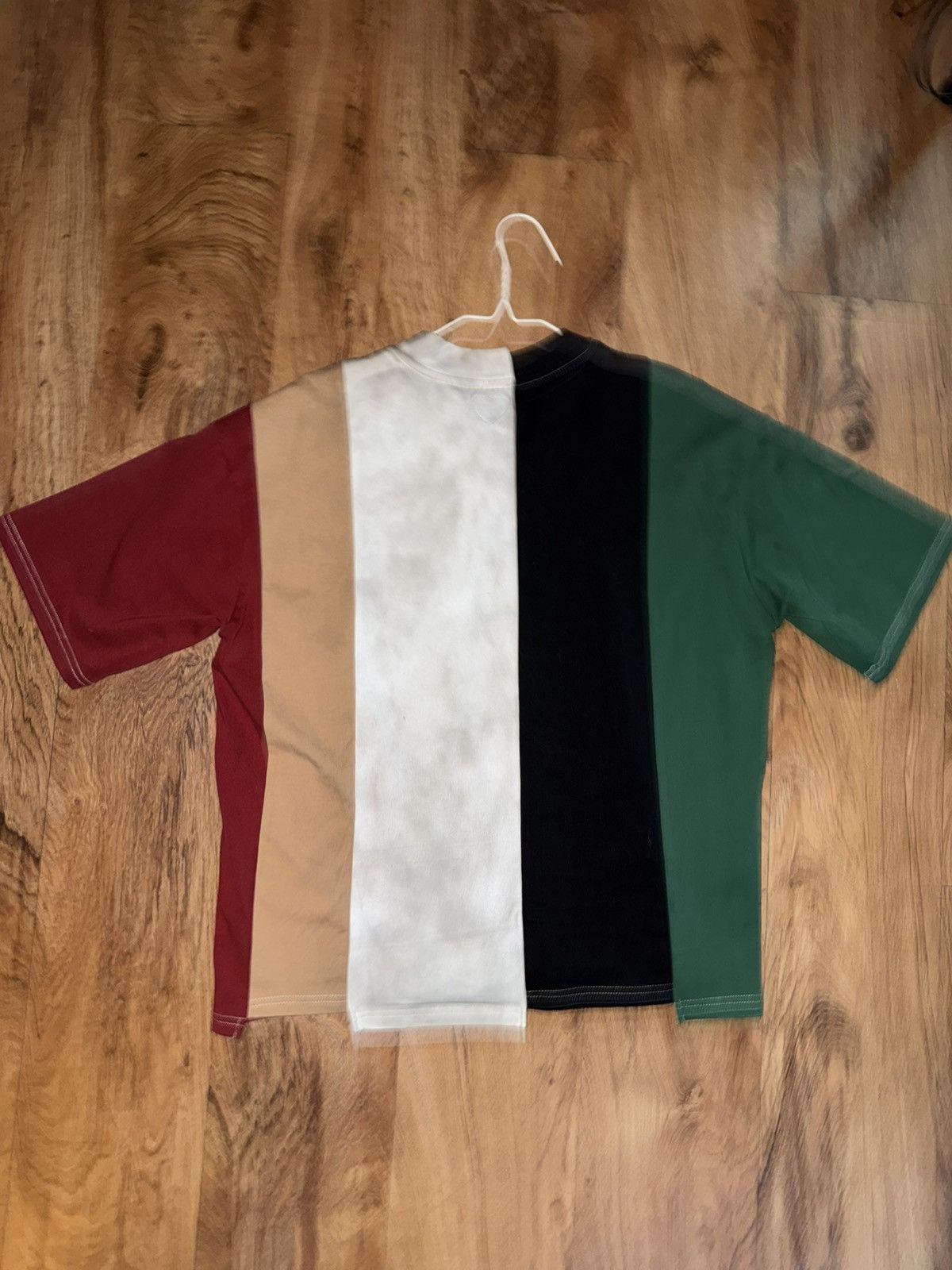 Other Royal Surge “Split Graffiti” Tee *RARE* Size US S / EU 44-46 / 1 - 4 Thumbnail