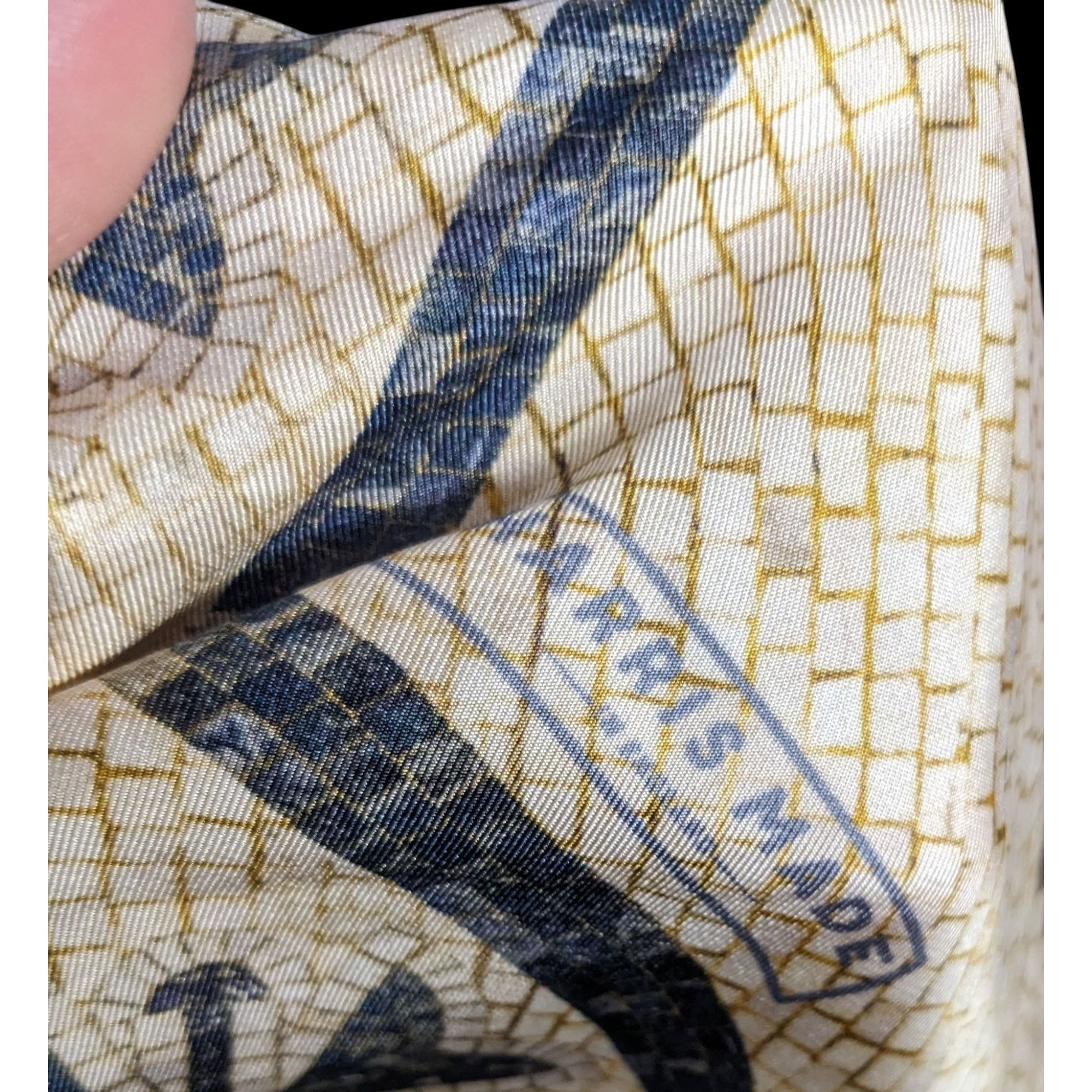 Other Vintage Harris Made England 100% Silk Scarf Medieval Mosaic Size ONE SIZE - 6 Thumbnail