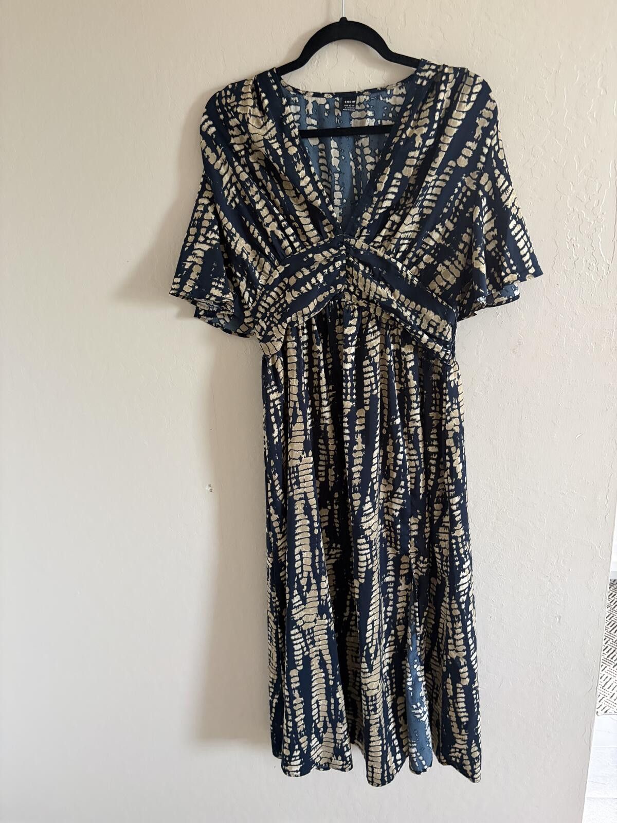 Shein SHEIN maxi dress Size L / US 10 / IT 46 - 1 Thumbnail