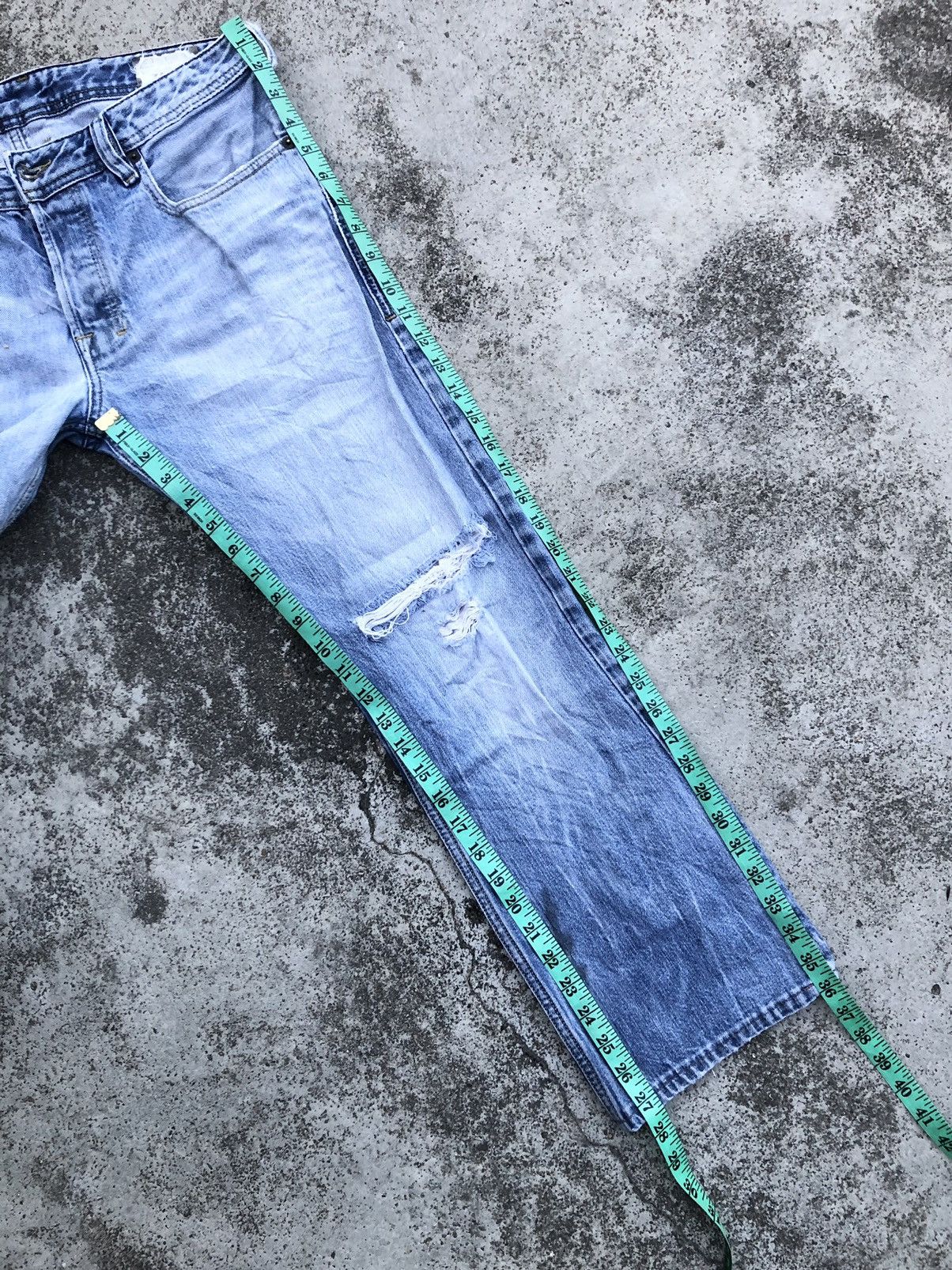 Diesel FLARED⚡️⚡️DIESEL ZATINY DISTRESSED JEANS Size 32" / US 10 / IT 46 - 11 Thumbnail