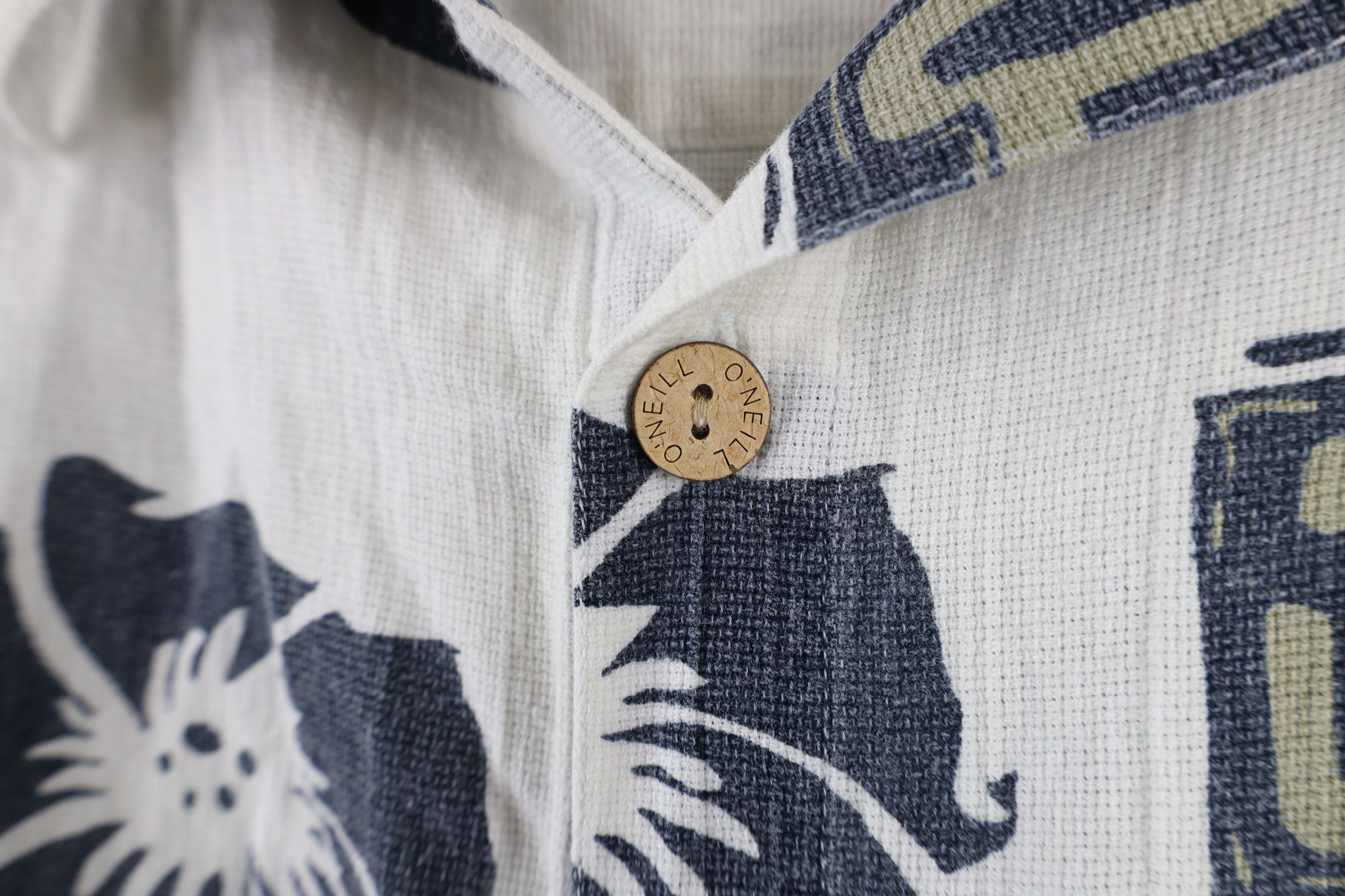 O'Neill × Vintage Vintage 90s O'Neill Surfing Abstract Hawaiian Button Shirt Size US XL / EU 56 / 4 - 5 Thumbnail