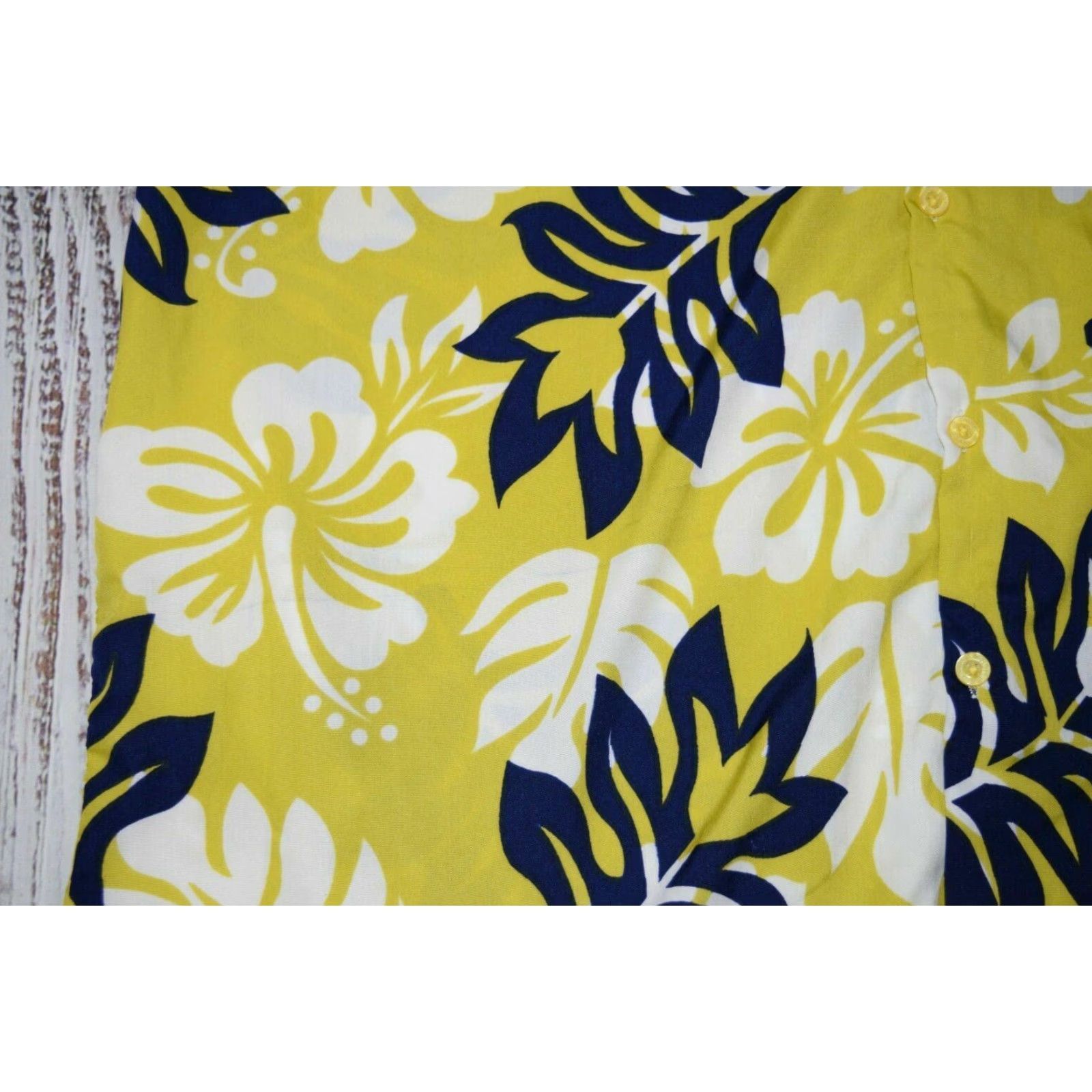 Vintage Waikiki Creations Shirt Mens XL Yellow Blue Flowers Hawaiian Surfboards Size US XL / EU 56 / 4 - 5 Thumbnail