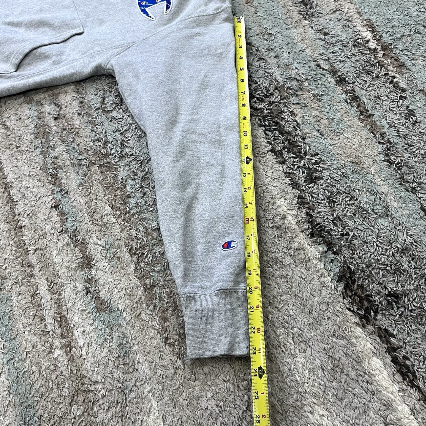 Champion VINTAGE Champion Hoodie Sweatshirt Small Gray Reverse Weave Embroidered Logo College Sports 80s 90s Mens Size US S / EU 44-46 / 1 - 7 Thumbnail